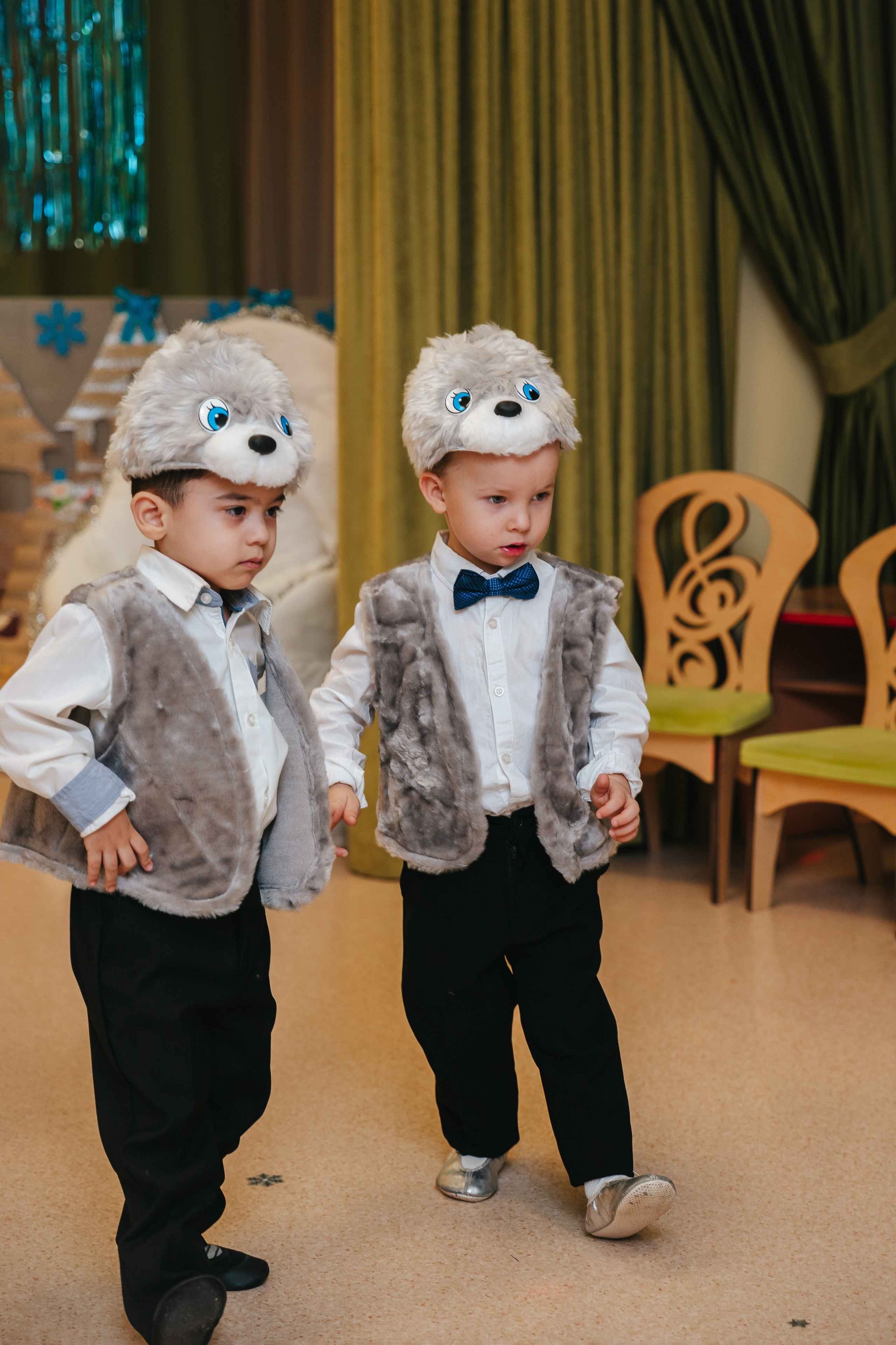 Новогодний утренник в младшей группе. Семейный lifestyle фотограф в Санкт-Петербурге Людмила Пахомова