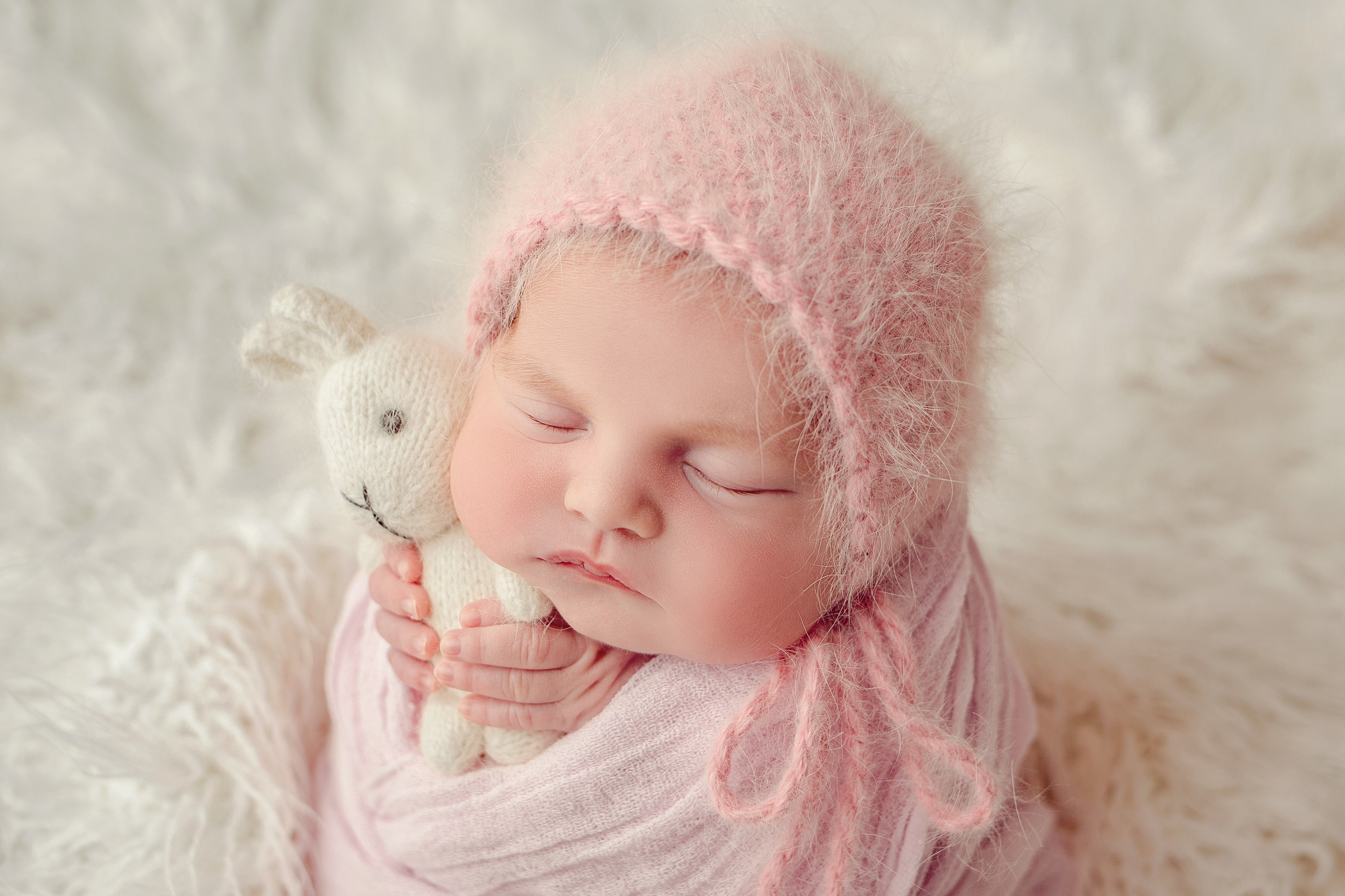 Ньюборн девочки. Фотограф новорожденных, семейный, детский фотограф в Москве и Московской области