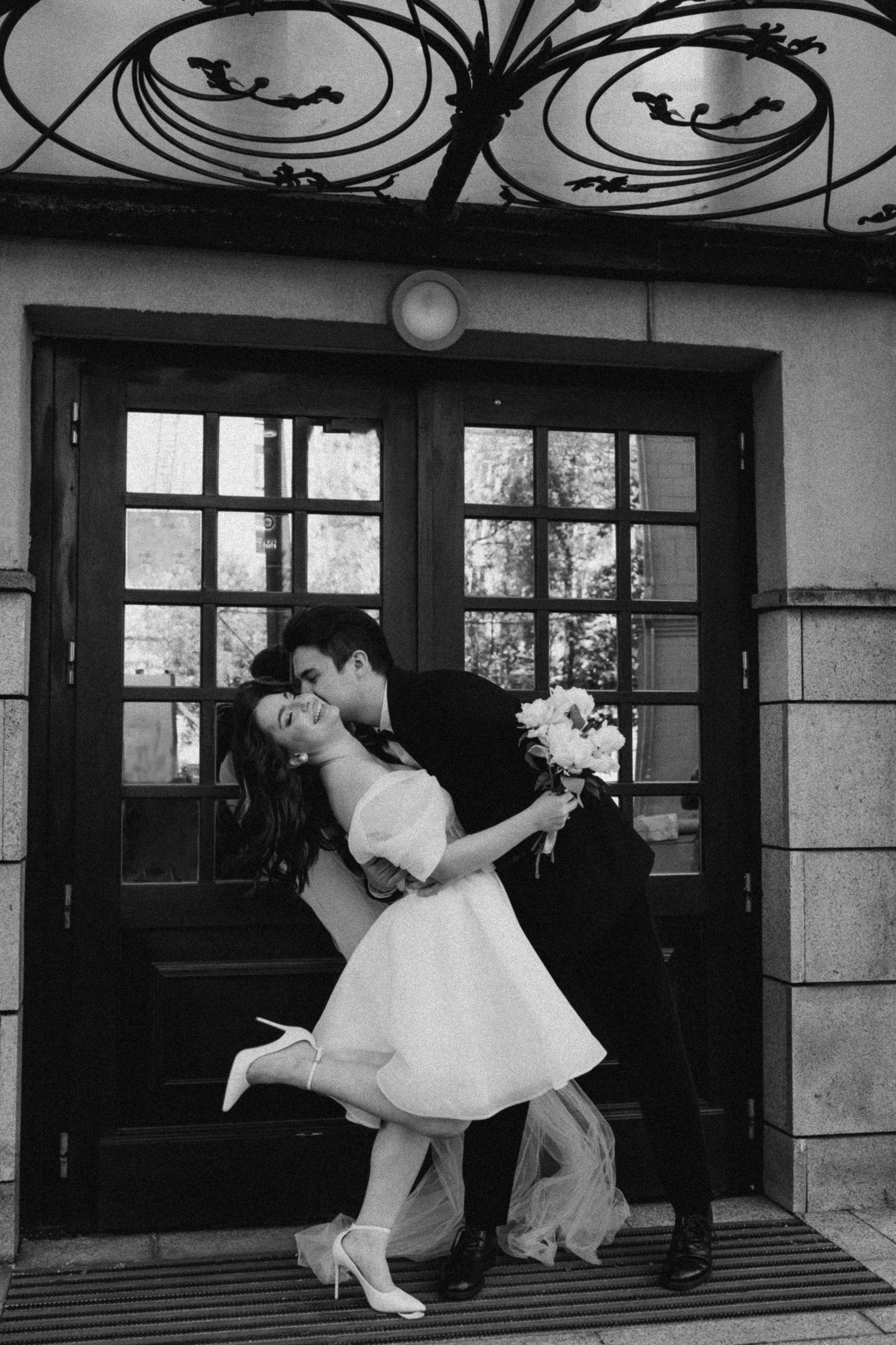 Свадебная фотопрогулка в Москве по центру города. Свадебный фотограф в Москве Анна Полушина