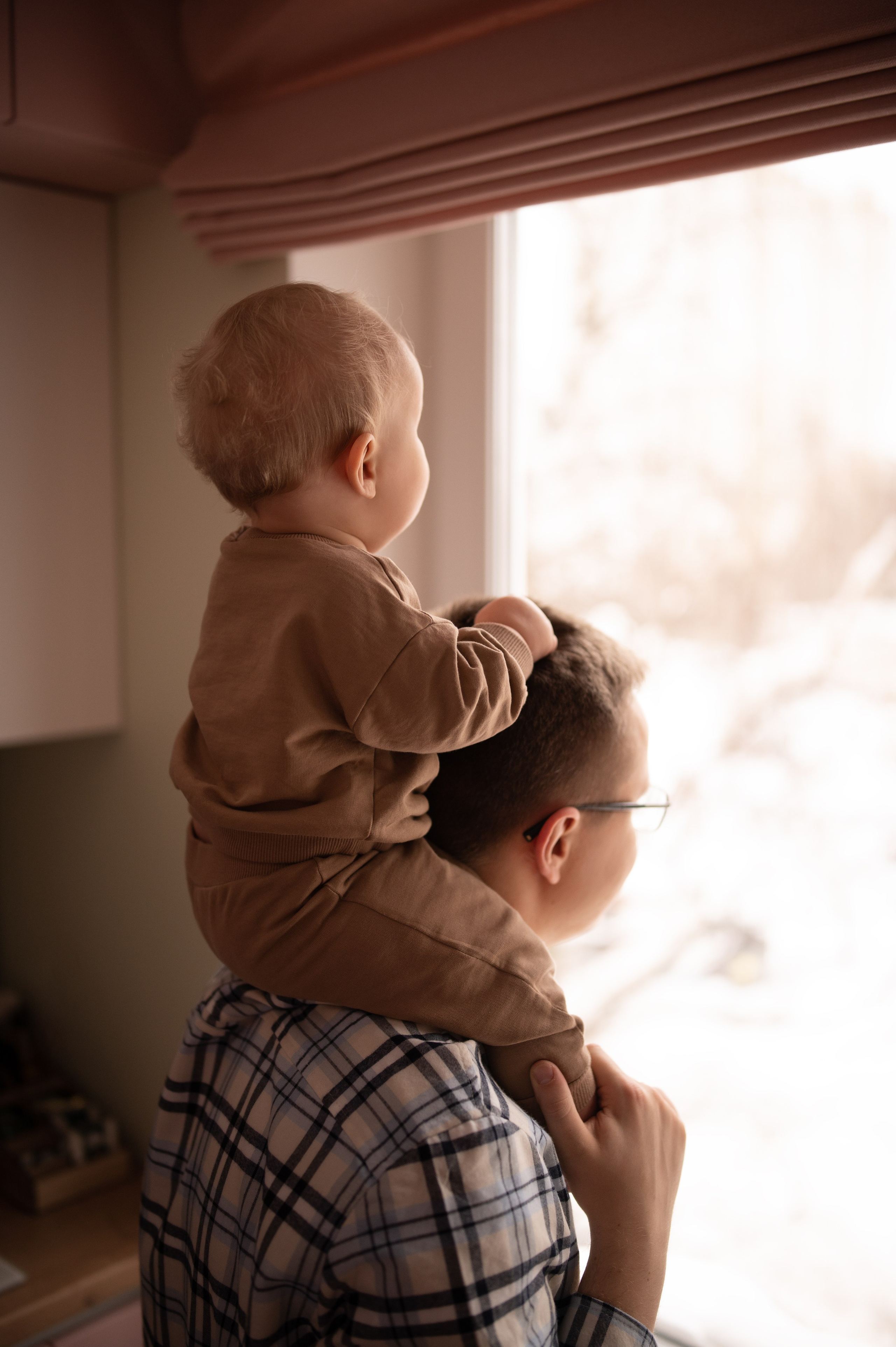 Семейная съёмка дома. Семейный и детский фотограф в Москве Анна Оськина