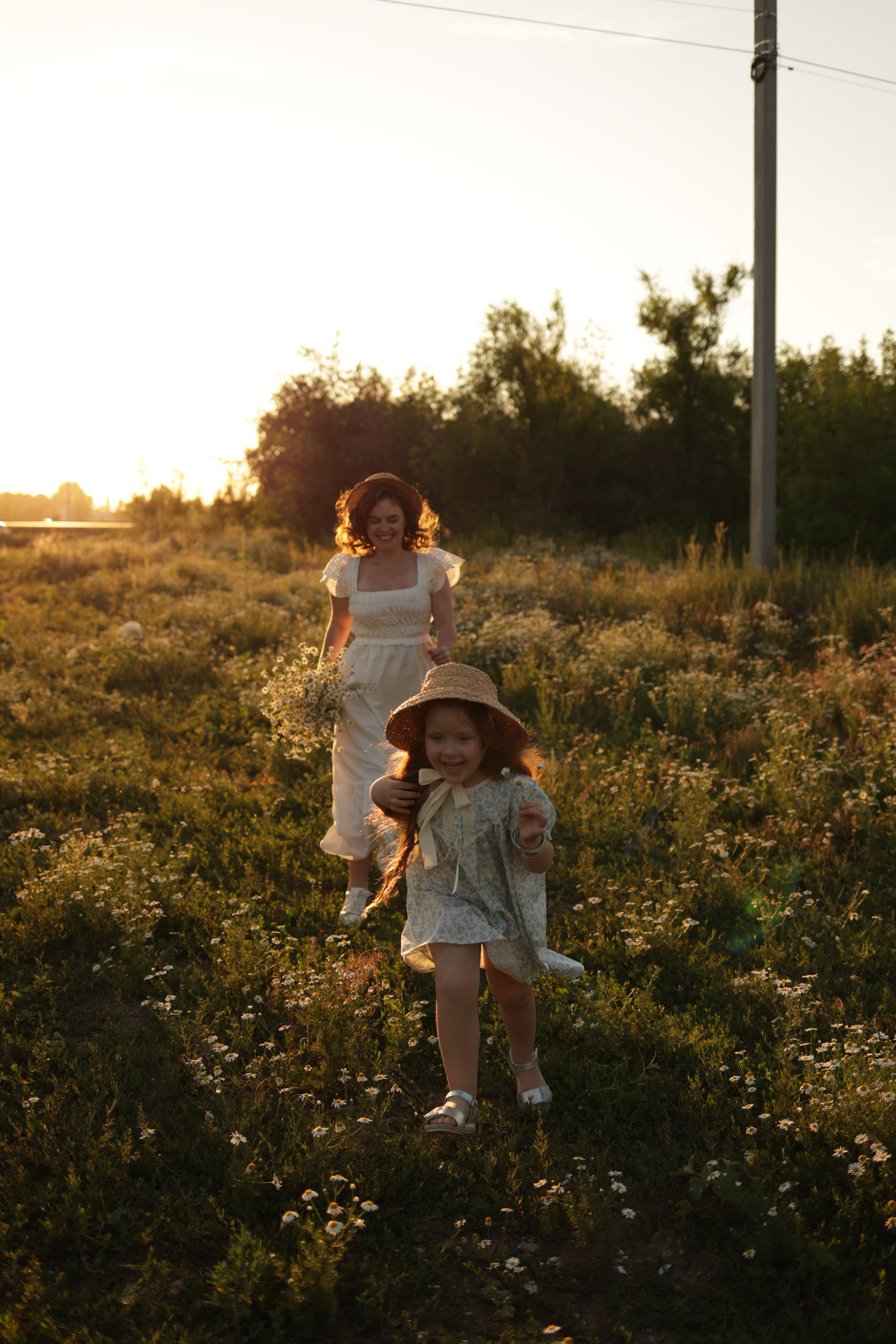 Девчонки в ромашках. Семейный фотограф в Саратове Юлия Охотникова