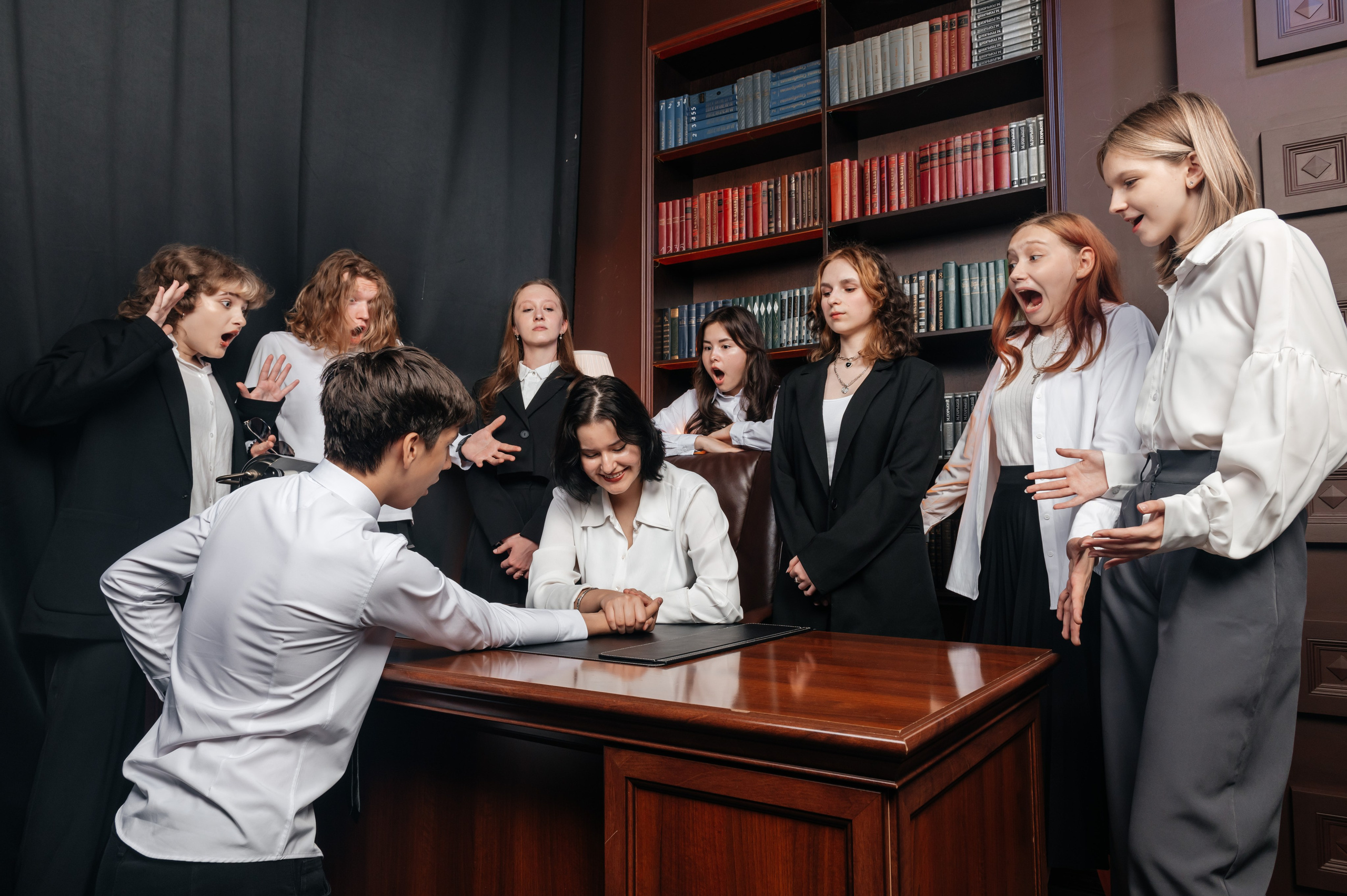 Старшие классы. Современные выпускные альбомы в Новосибирске