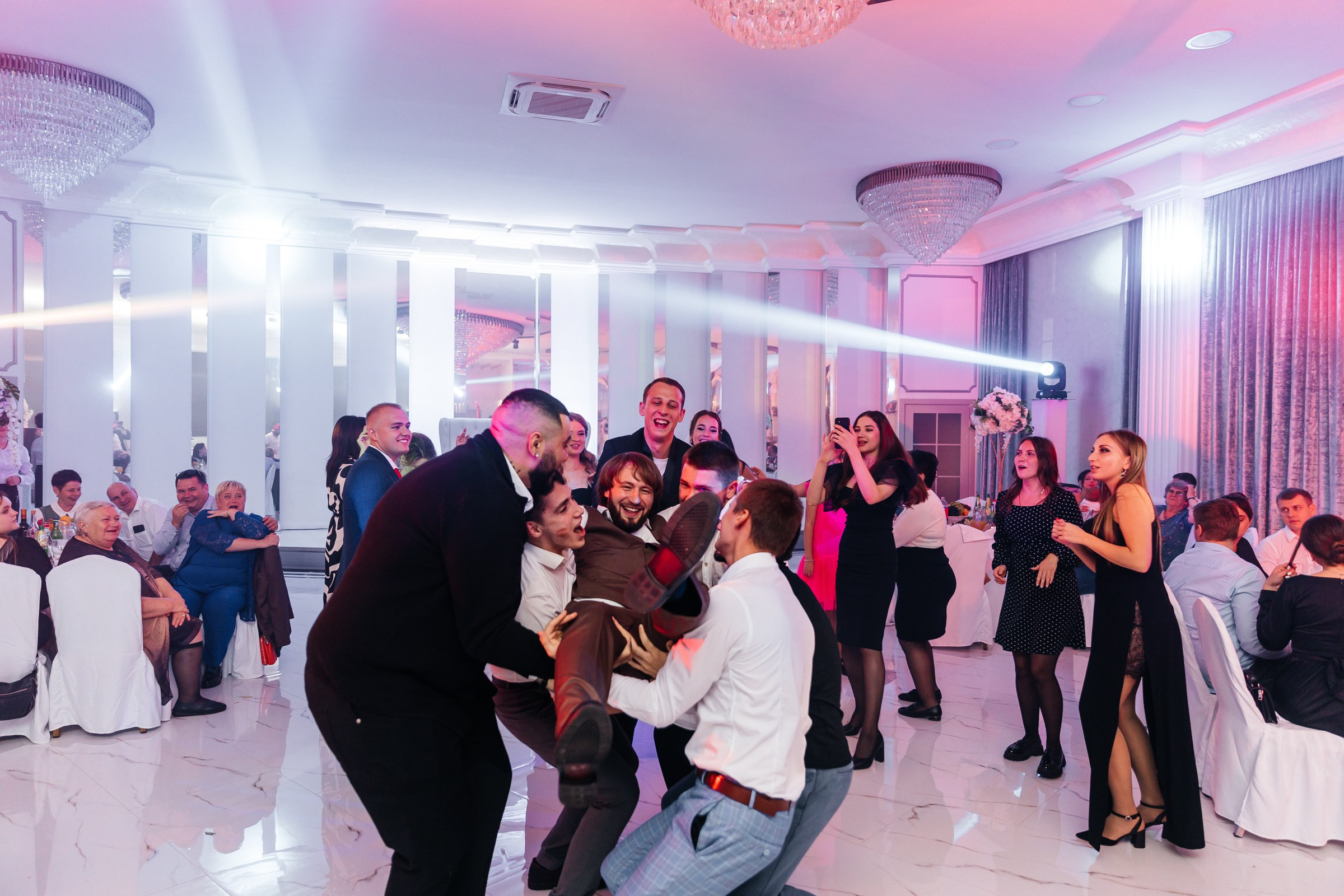 Александр и Валерия. Свадебный и репортажный фотограф Краснодар и Край