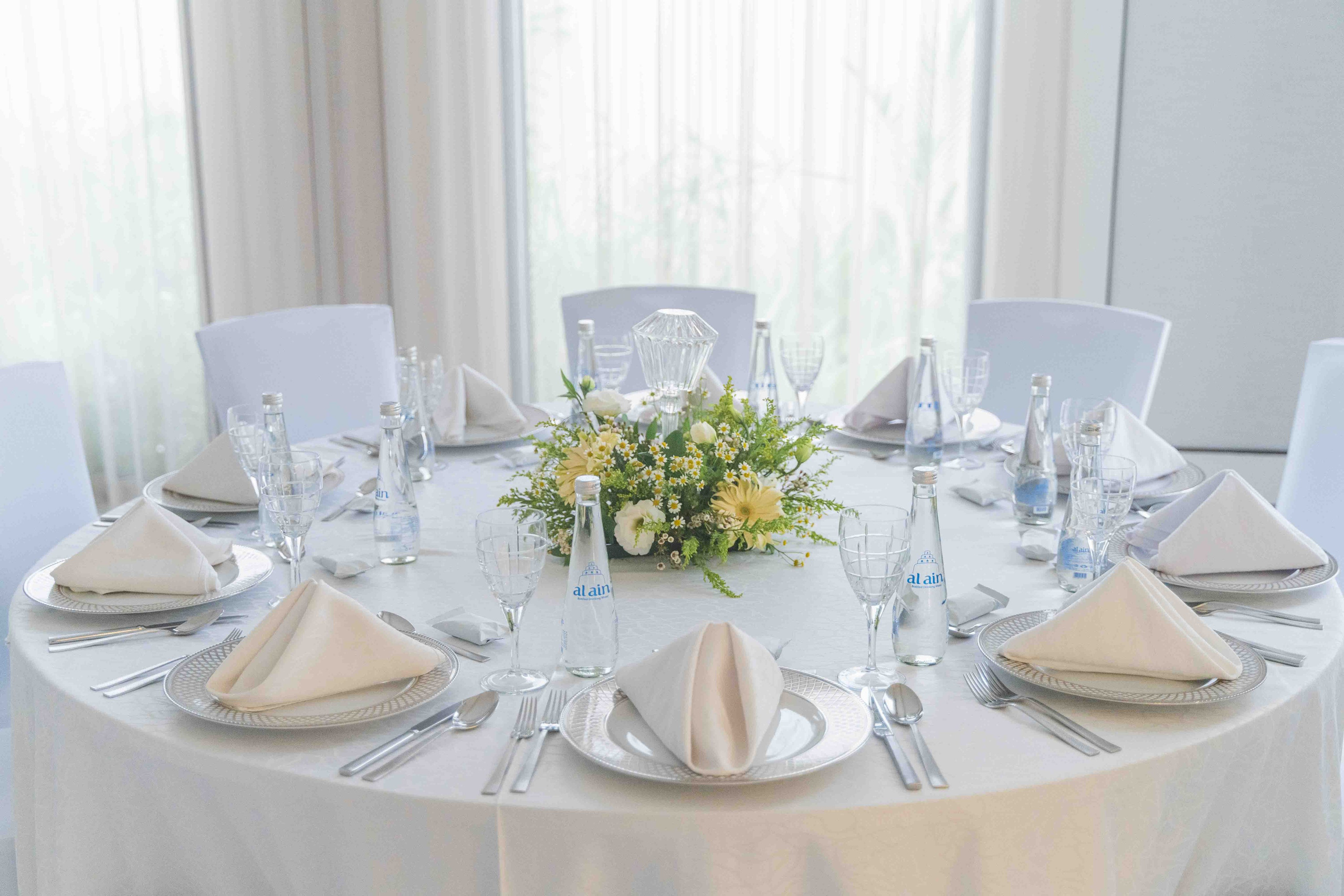 Арабская скромная помолвка дома (приватность на женские лица). Фотограф и видеограф в Москве и Абу Даби Мария Кулагина