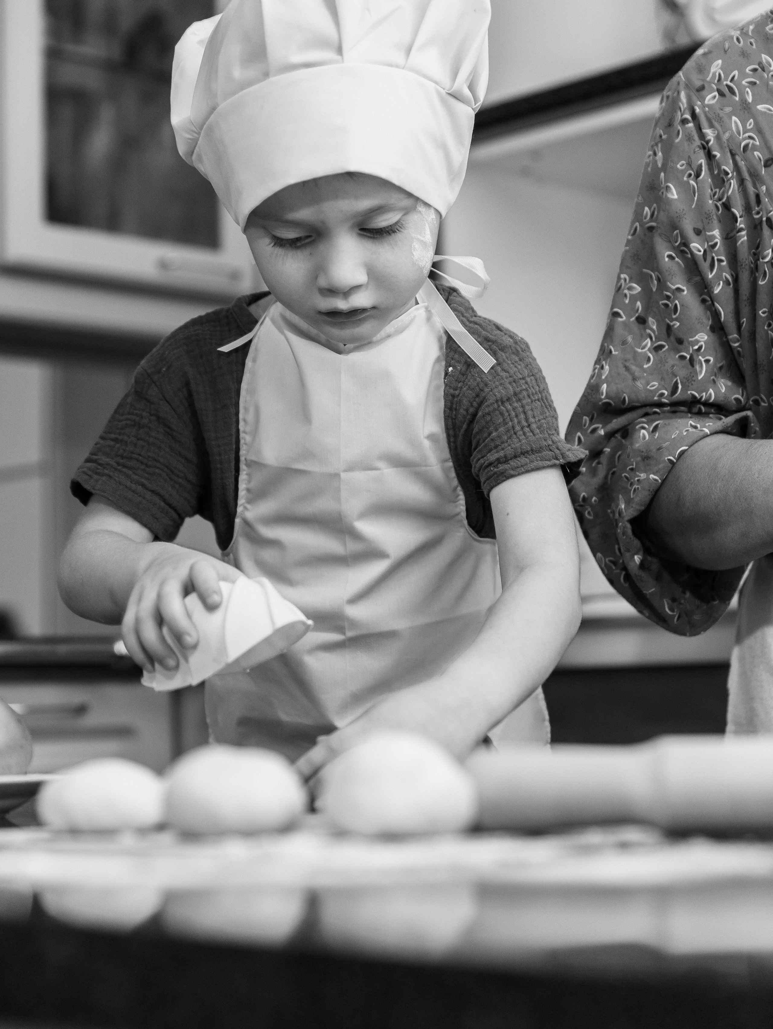 Бабушка и внуки пекут. Фотограф текстиля в Москве Ольга Иванова