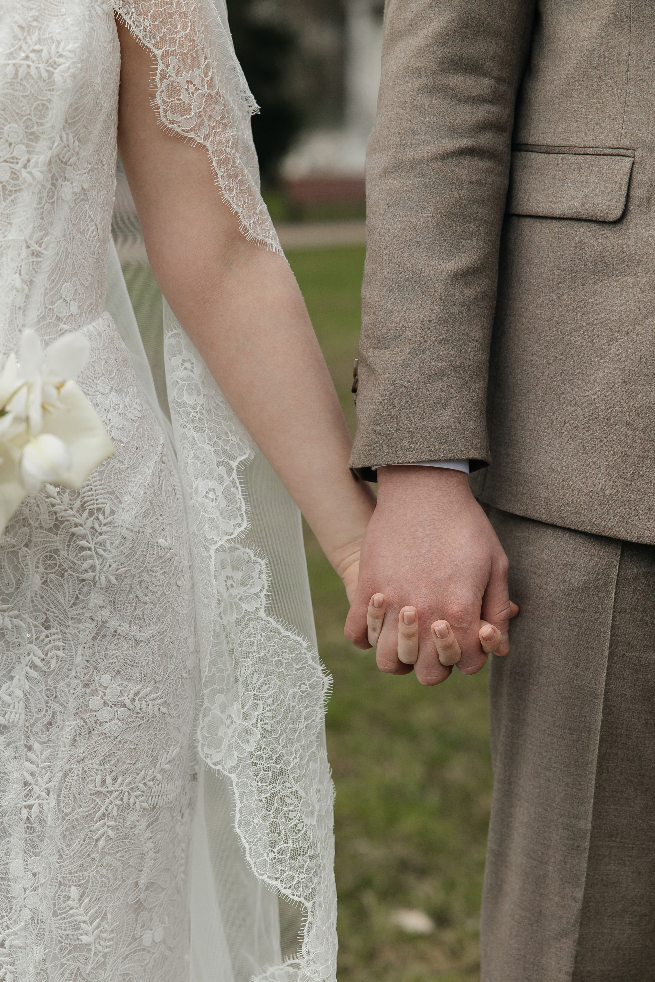 Свадебная фотосессия в Усадьбе Остафьево. Свадебный фотограф в Москве Дарья Олендарёва