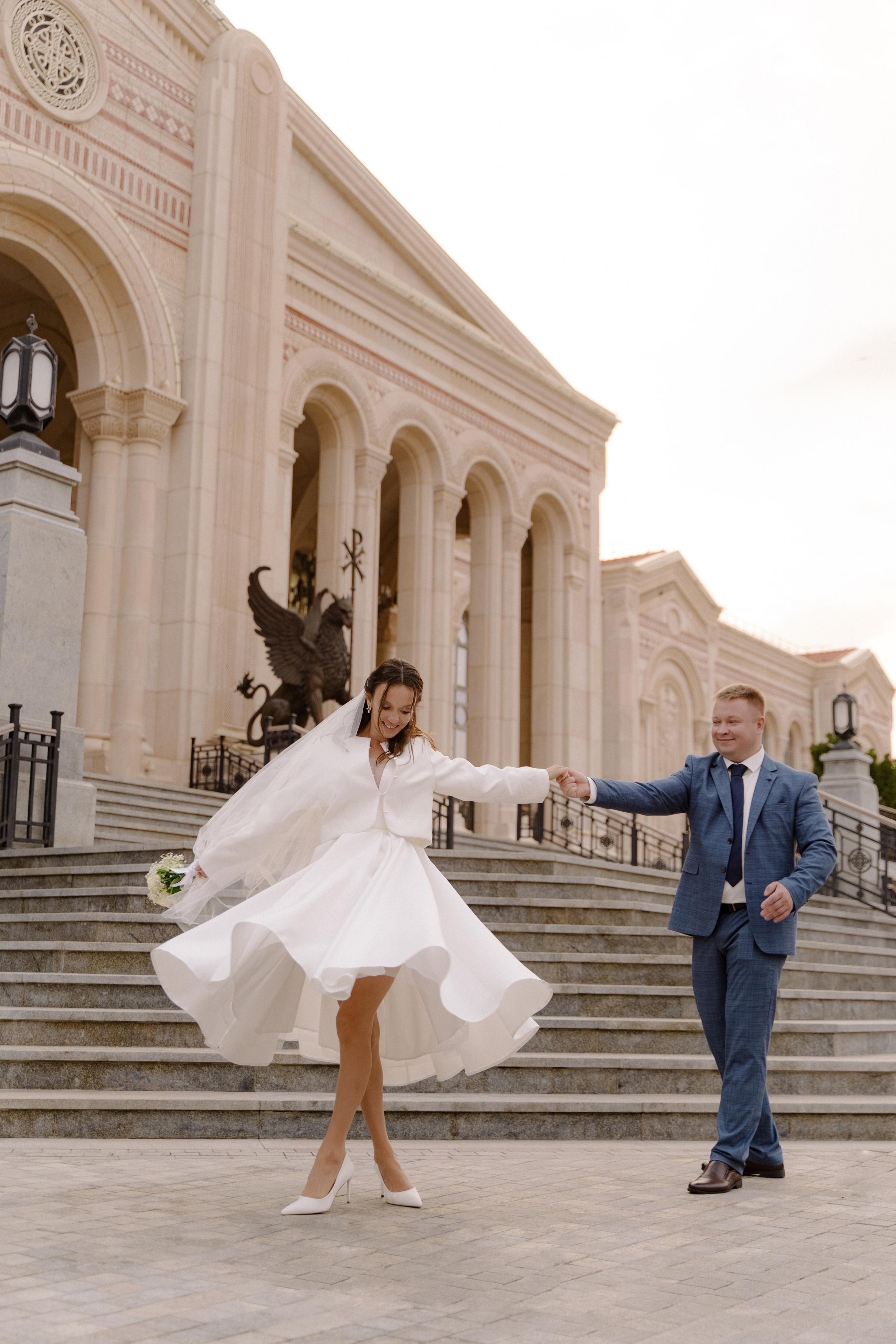 Свадебная прогулка Н.Херсонес. Свадебный и семейный фотограф в Севастополе и в Крыму