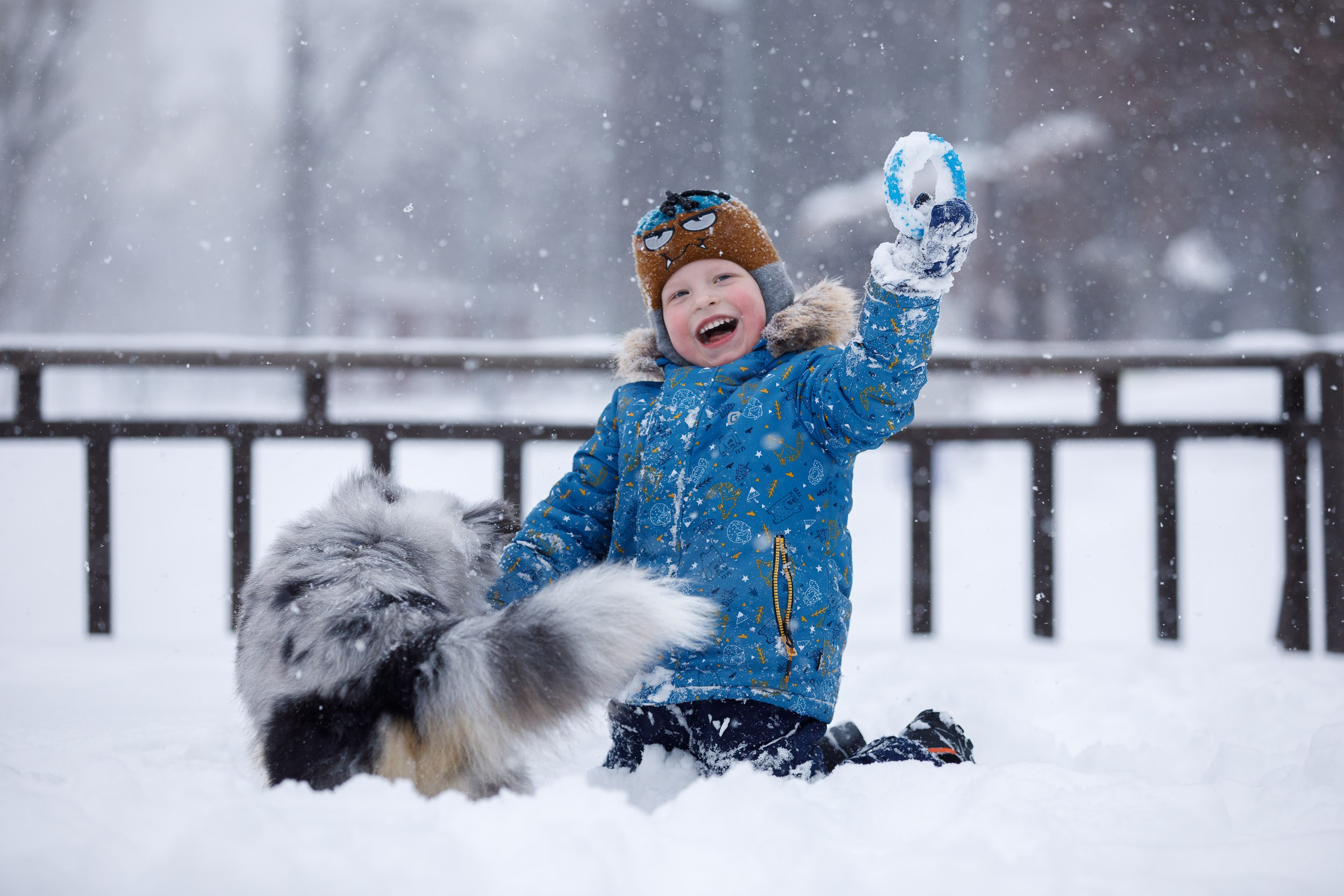 Съёмка ребенка и щенка. Фотограф-анималист в Москве и Московской области Татьяна Фролова