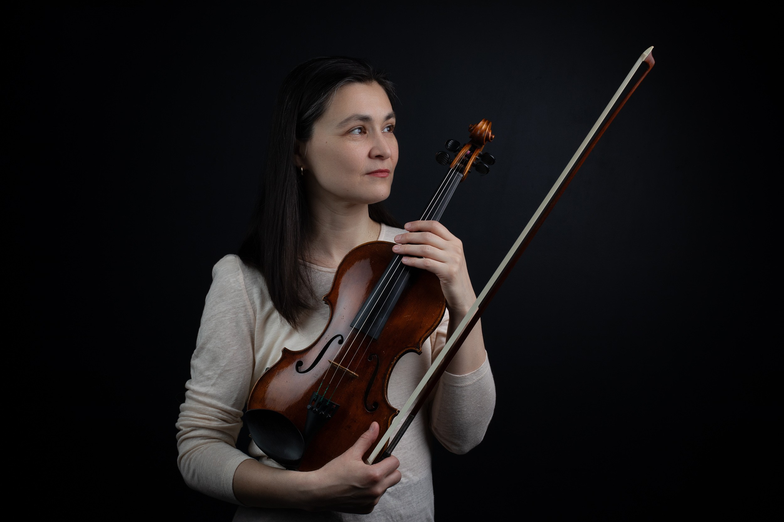 Съемка со скрипкой в студии. Фотограф-анималист в Москве и Московской области Татьяна Фролова