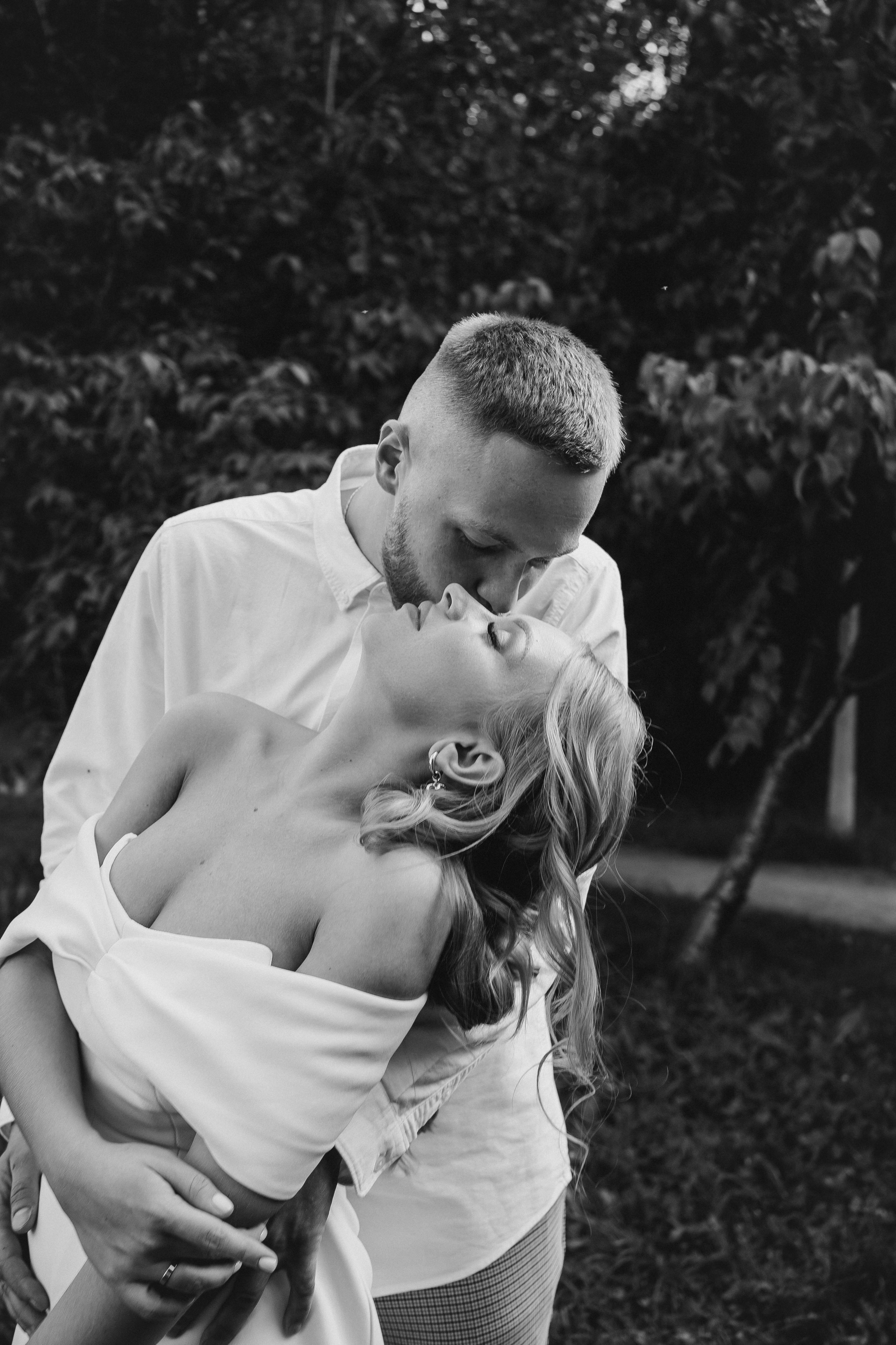 Даниил и Виктория. Свадебный фотограф в Сургуте