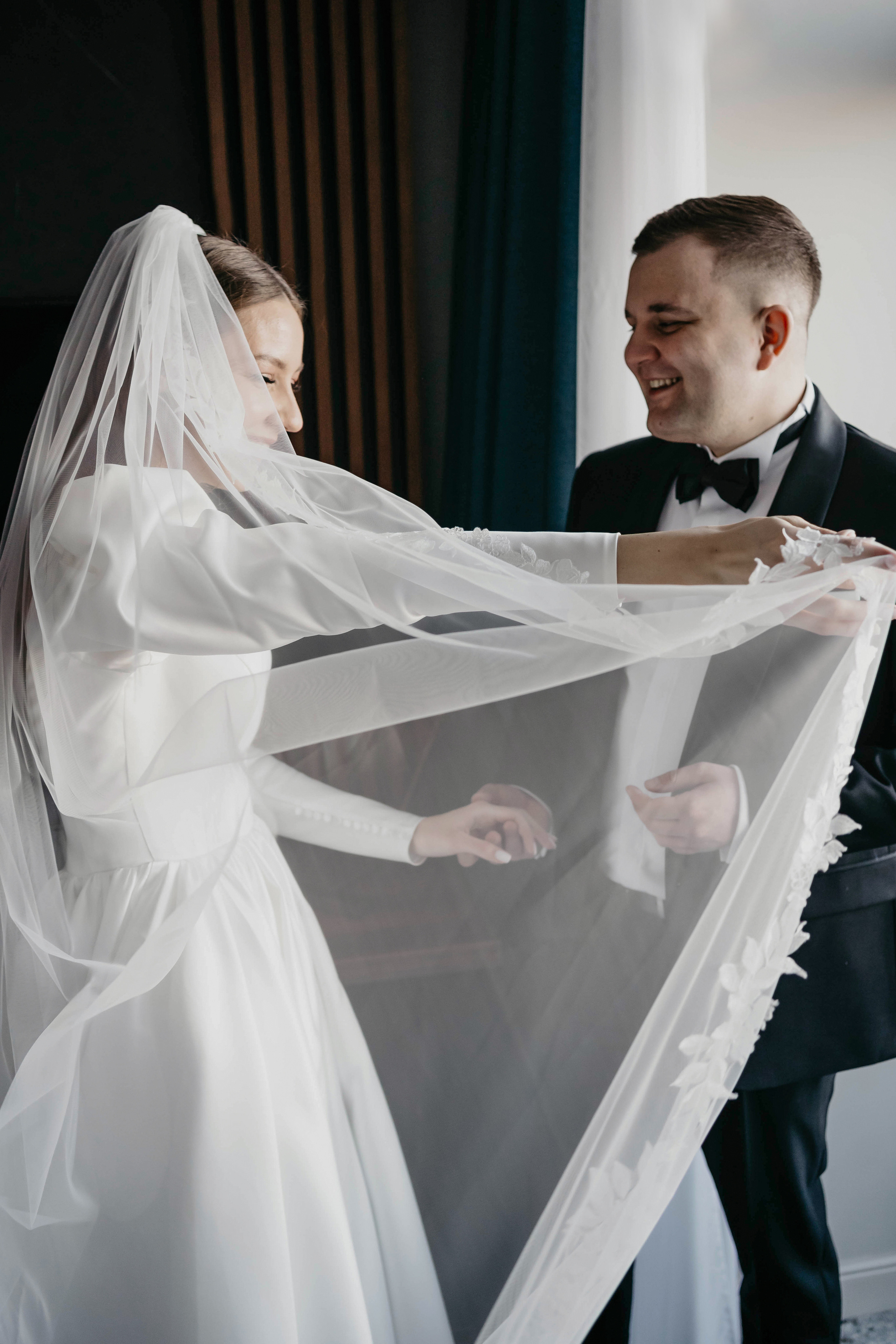 Артем и Арина. Свадебный фотограф в Сургуте