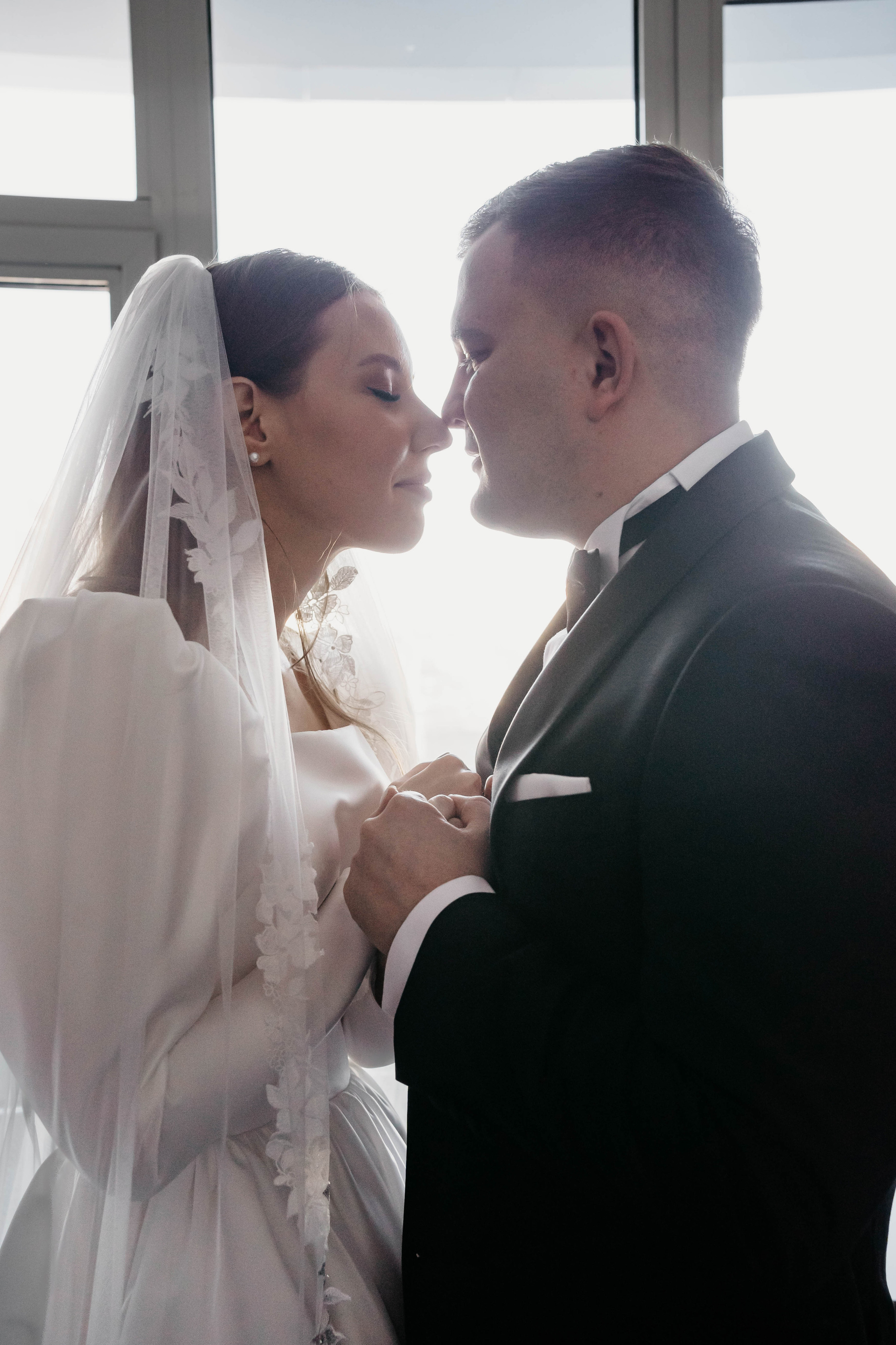 Артем и Арина. Свадебный фотограф в Сургуте