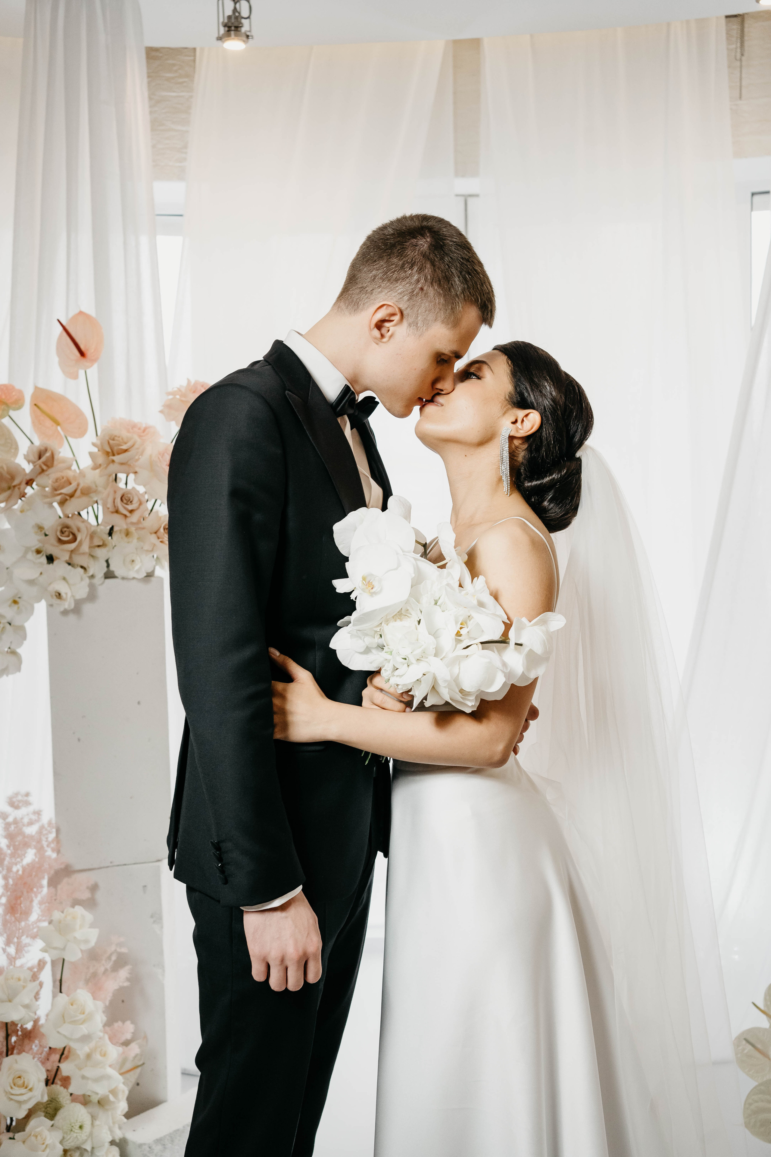 Любовь в северном городе. Свадебный фотограф в Сургуте