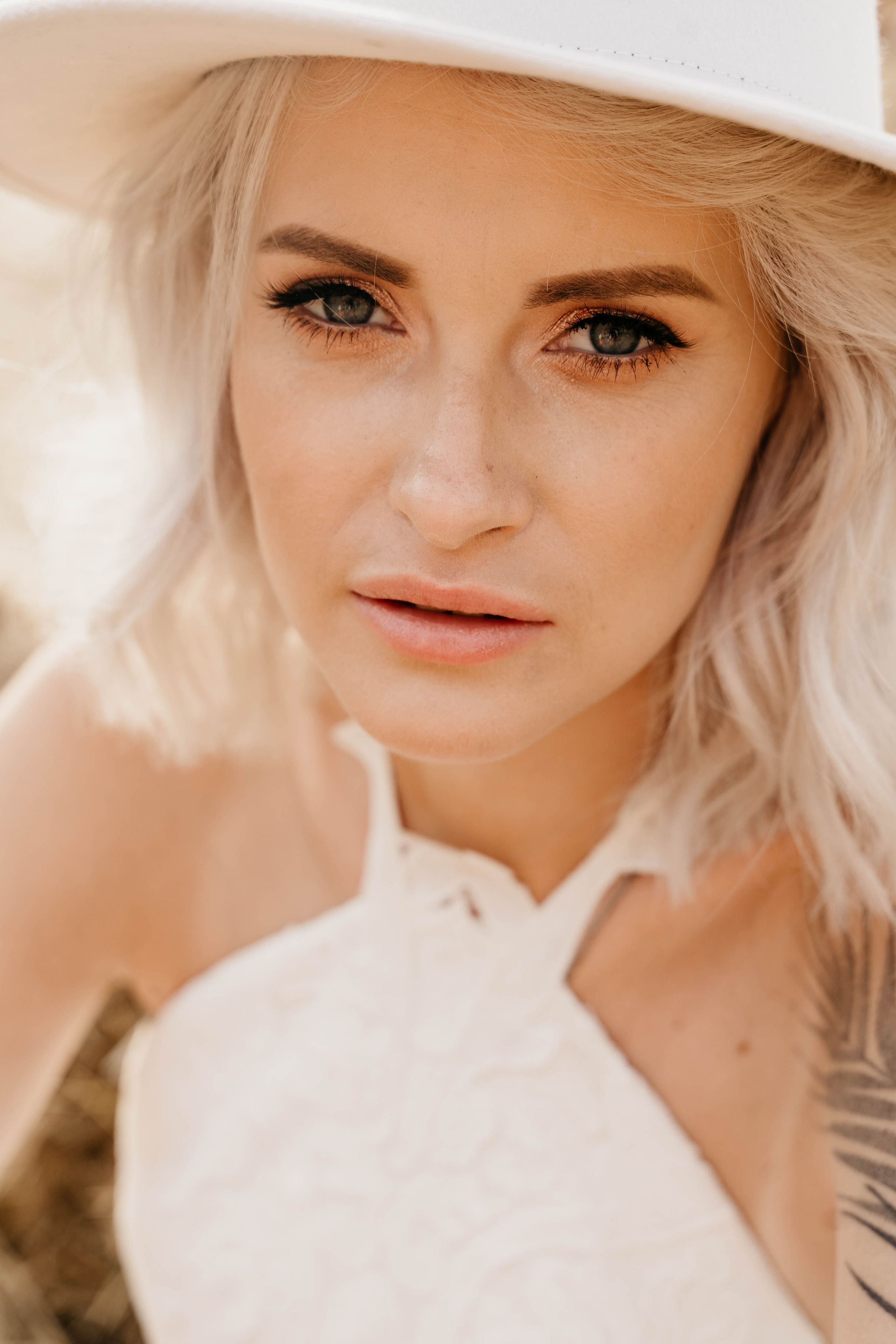 Экзархо Сочи. Свадебный фотограф в Сургуте