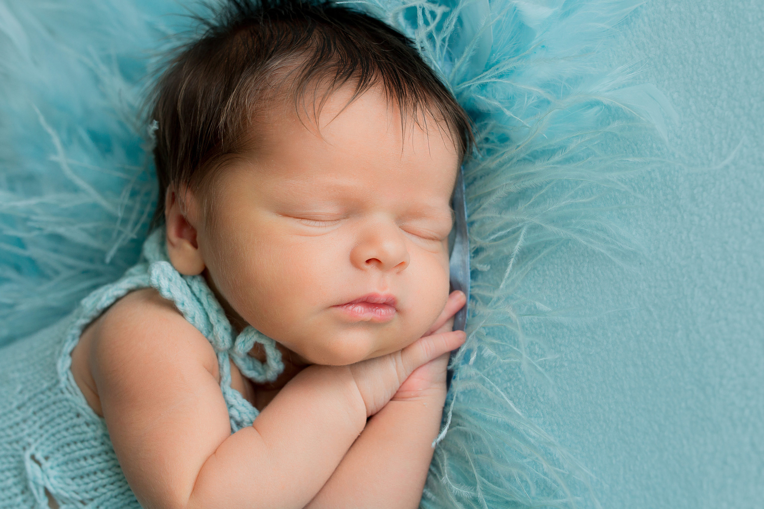 Фотосессия новорожденных девочек. Фотограф новорожденных в г. Миасс Анна Плотникова