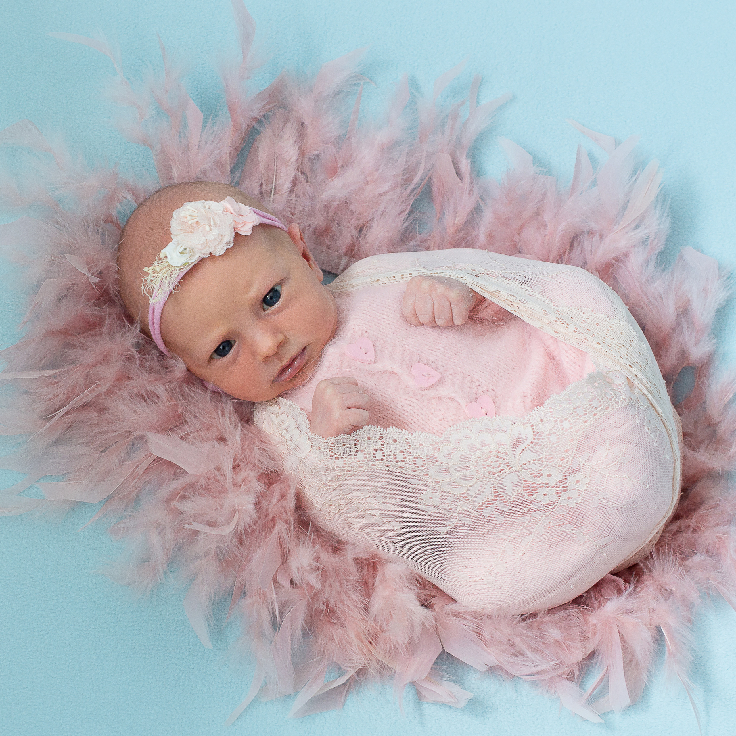 Фотосессия новорожденных девочек. Фотограф новорожденных в г. Миасс Анна Плотникова