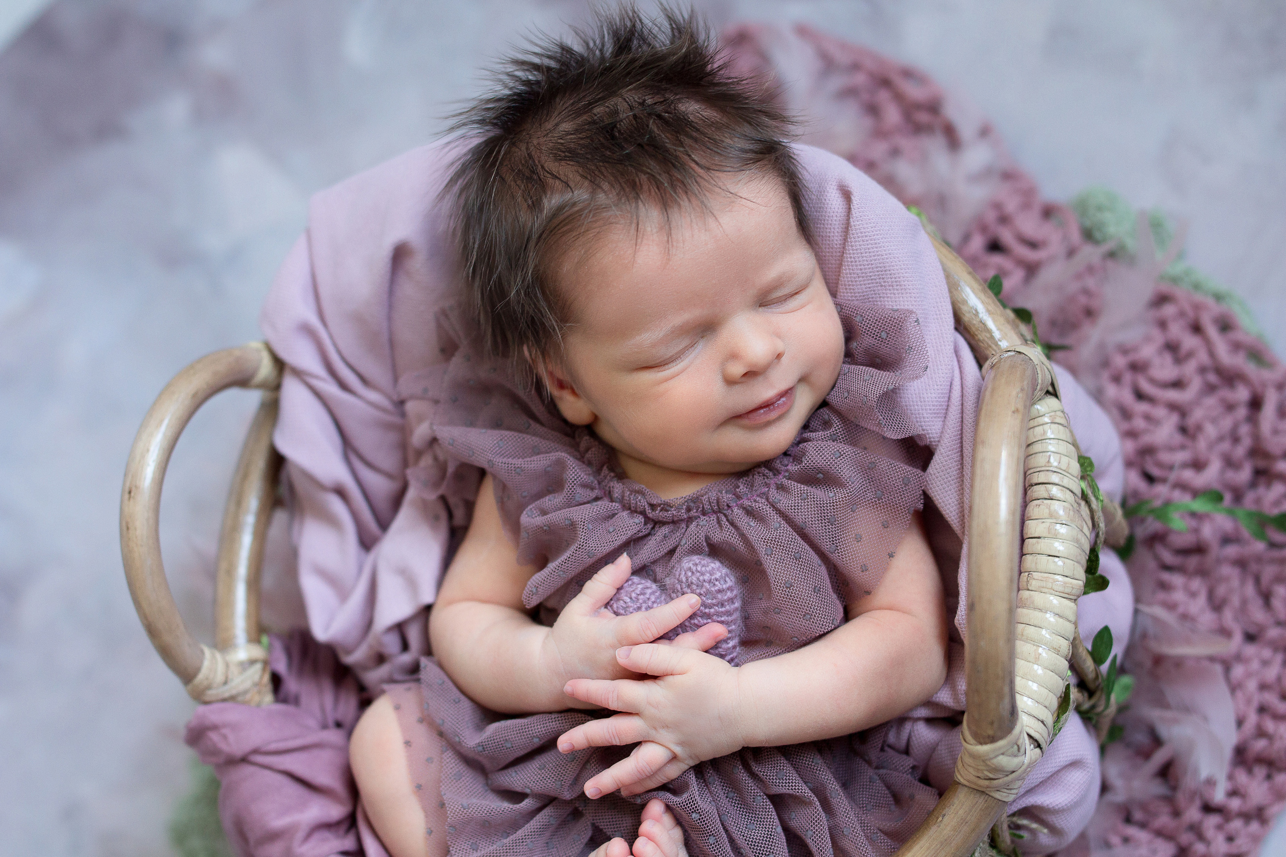 Фотосессия новорожденных девочек. Фотограф новорожденных в г. Миасс Анна Плотникова