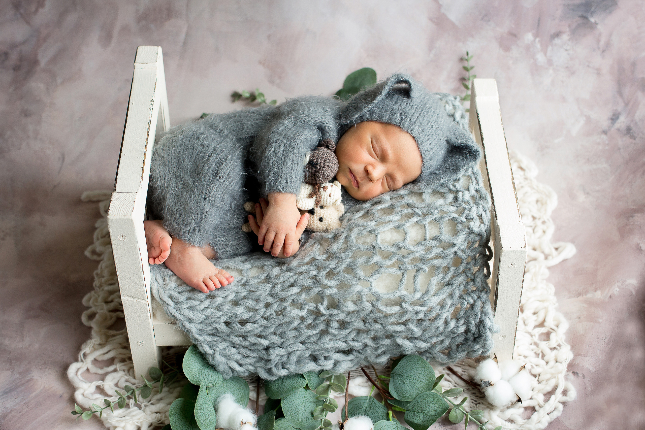 Фотосессия новорождённых мальчиков. Фотограф новорожденных в г. Миасс Анна Плотникова