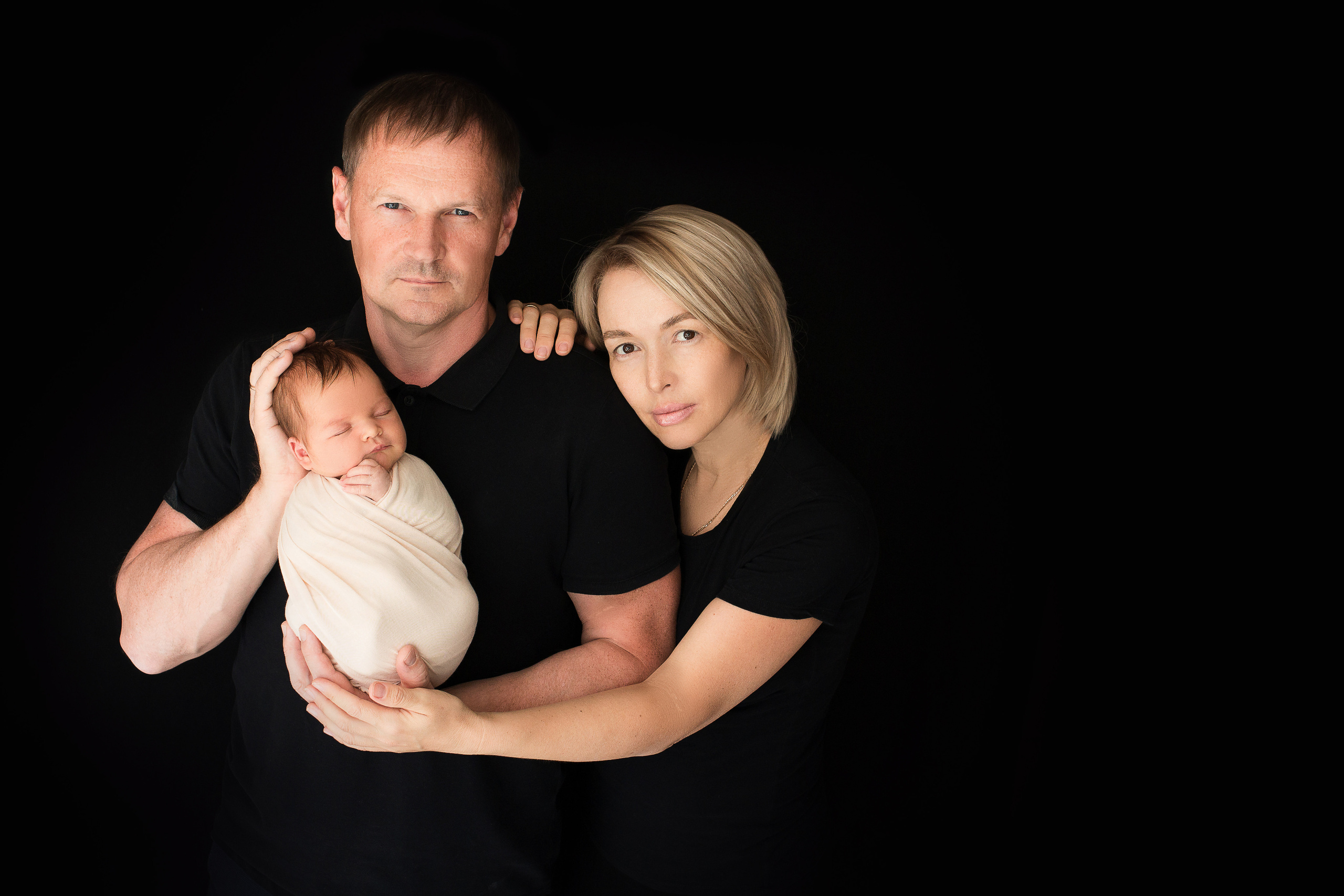 Семейная фотосессия дома. Фотограф новорожденных в г. Миасс Анна Плотникова