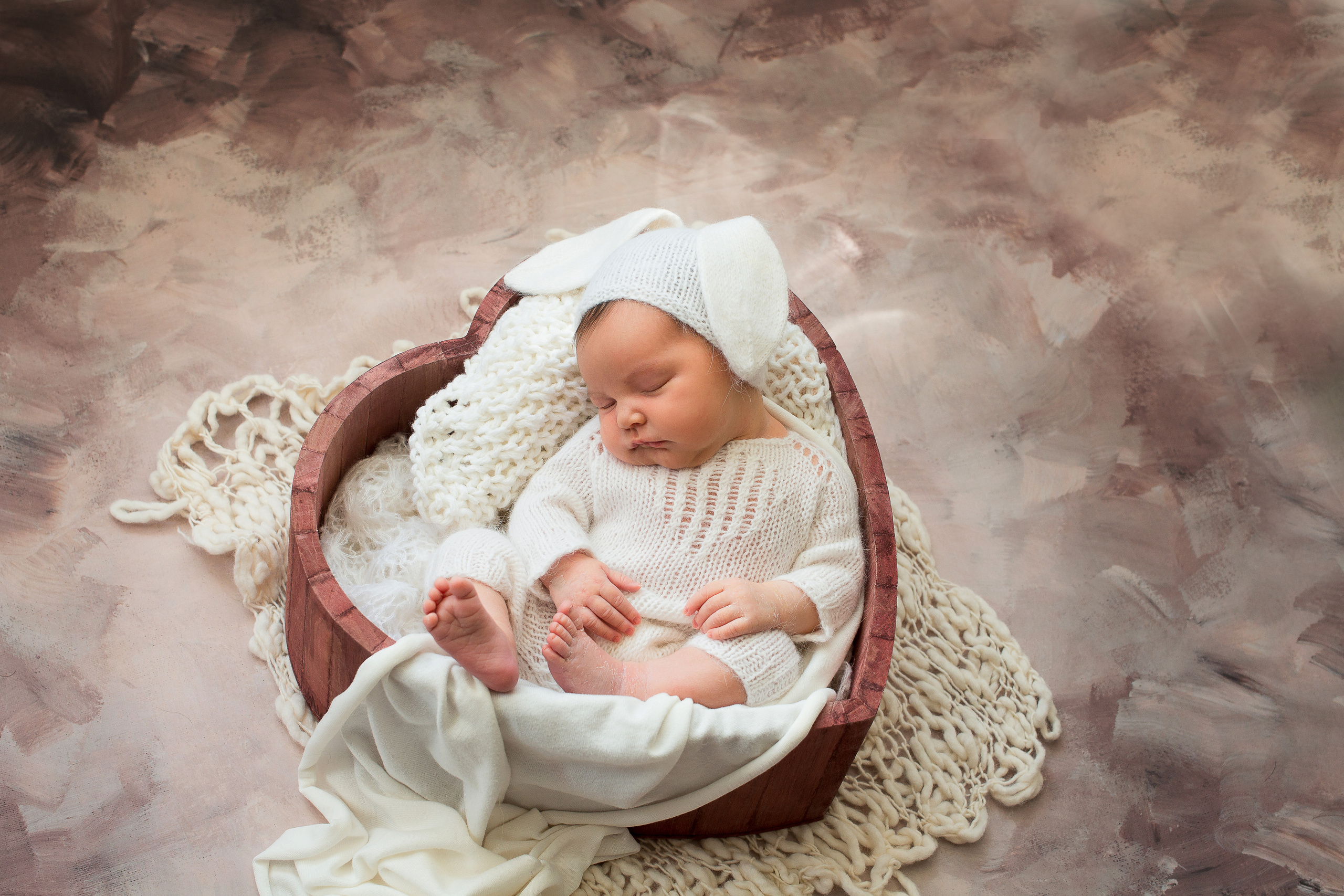 Фотосессия новорожденных девочек. Фотограф новорожденных в г. Миасс Анна Плотникова