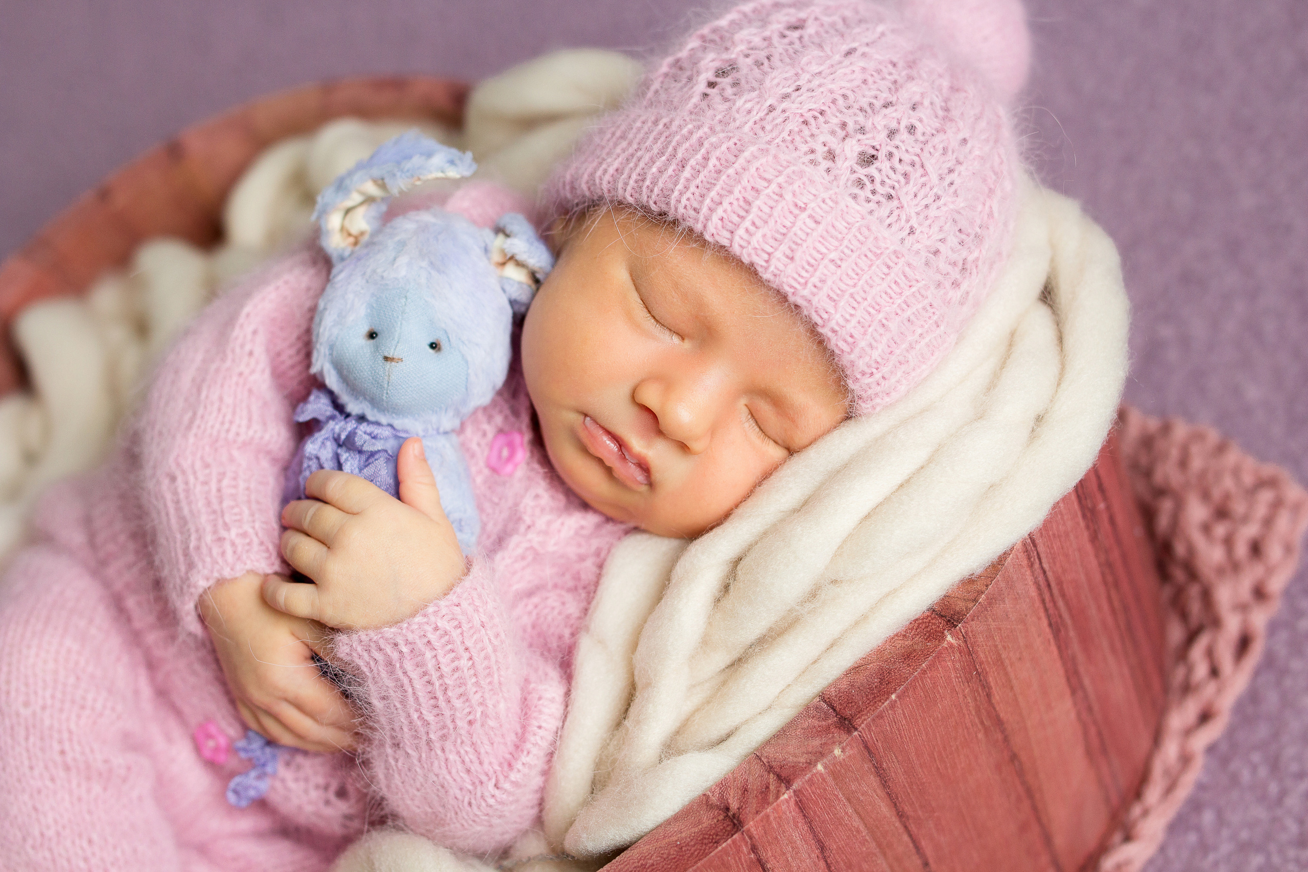 Фотосессия новорожденных девочек. Фотограф новорожденных в г. Миасс Анна Плотникова