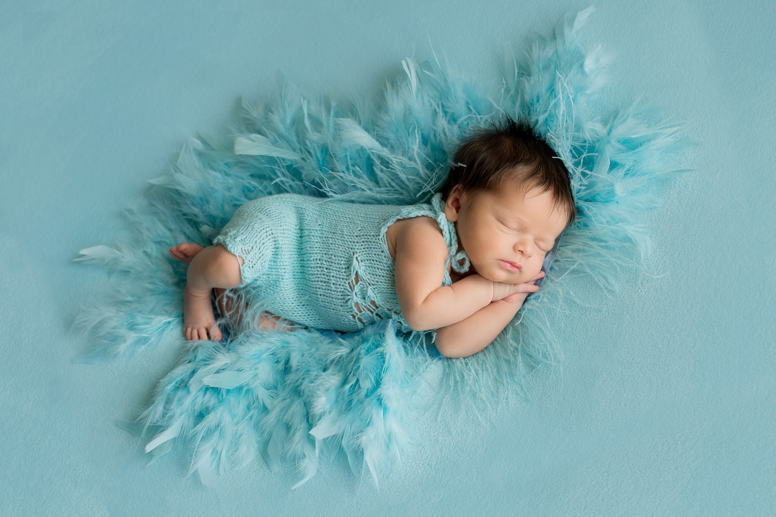 Фотосессия новорожденных девочек. Фотограф новорожденных в г. Миасс Анна Плотникова