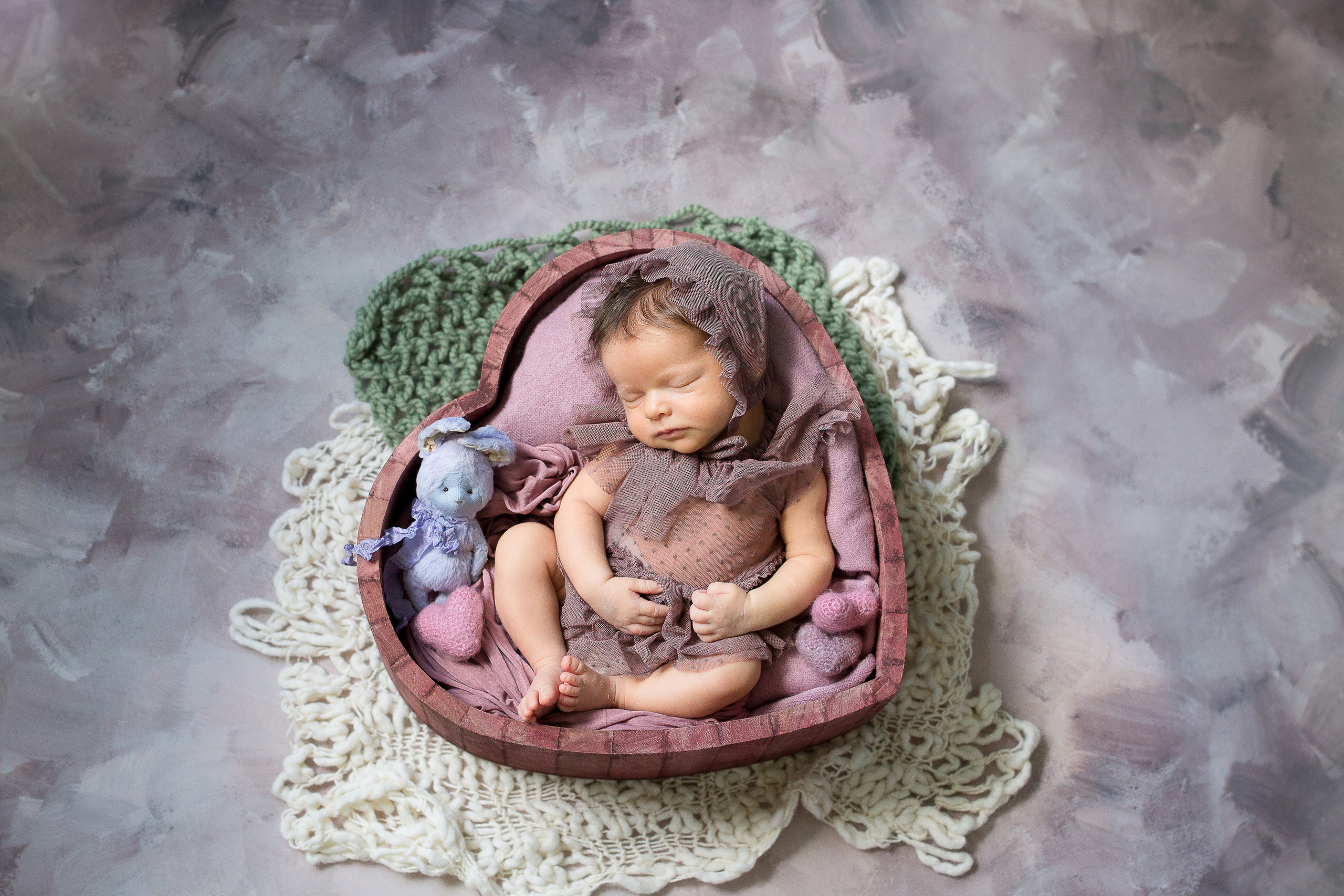 Фотосессия новорожденных девочек. Фотограф новорожденных в г. Миасс Анна Плотникова