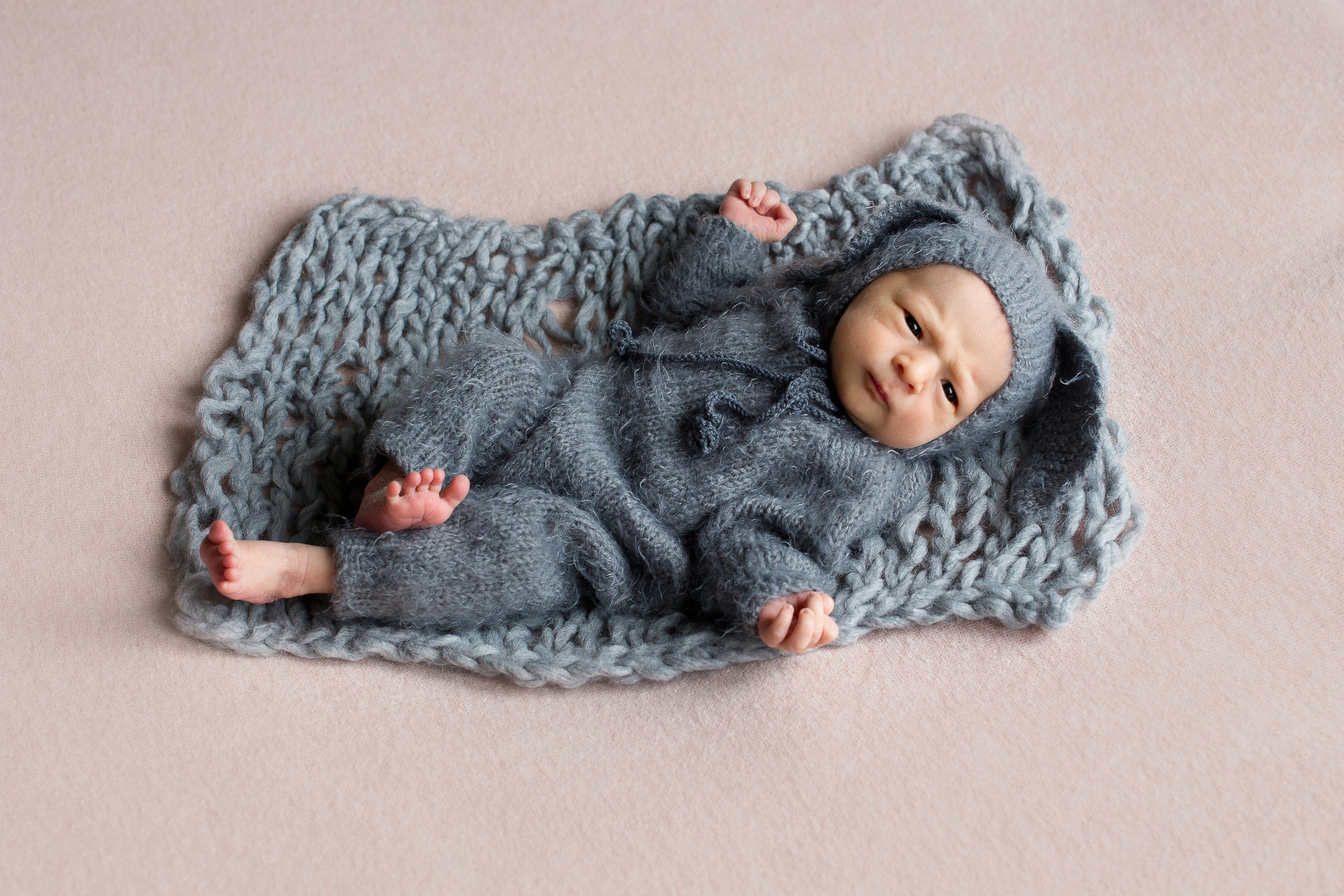 Фотосессия новорождённых мальчиков. Фотограф новорожденных в г. Миасс Анна Плотникова