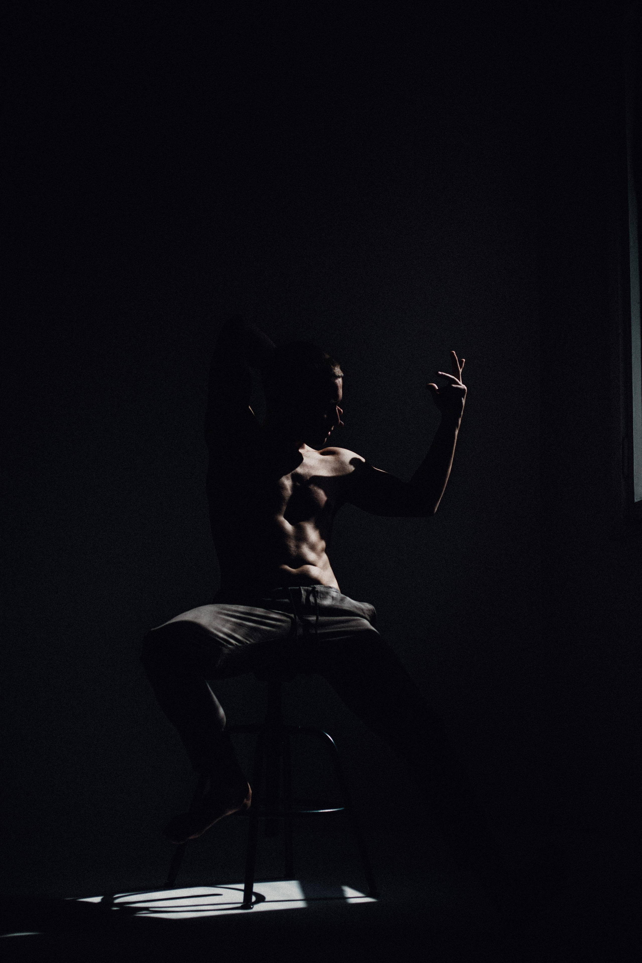 ARTYOM. Фототерапевт и фотограф Анна Калинина в Санкт-Петербурге и Астане