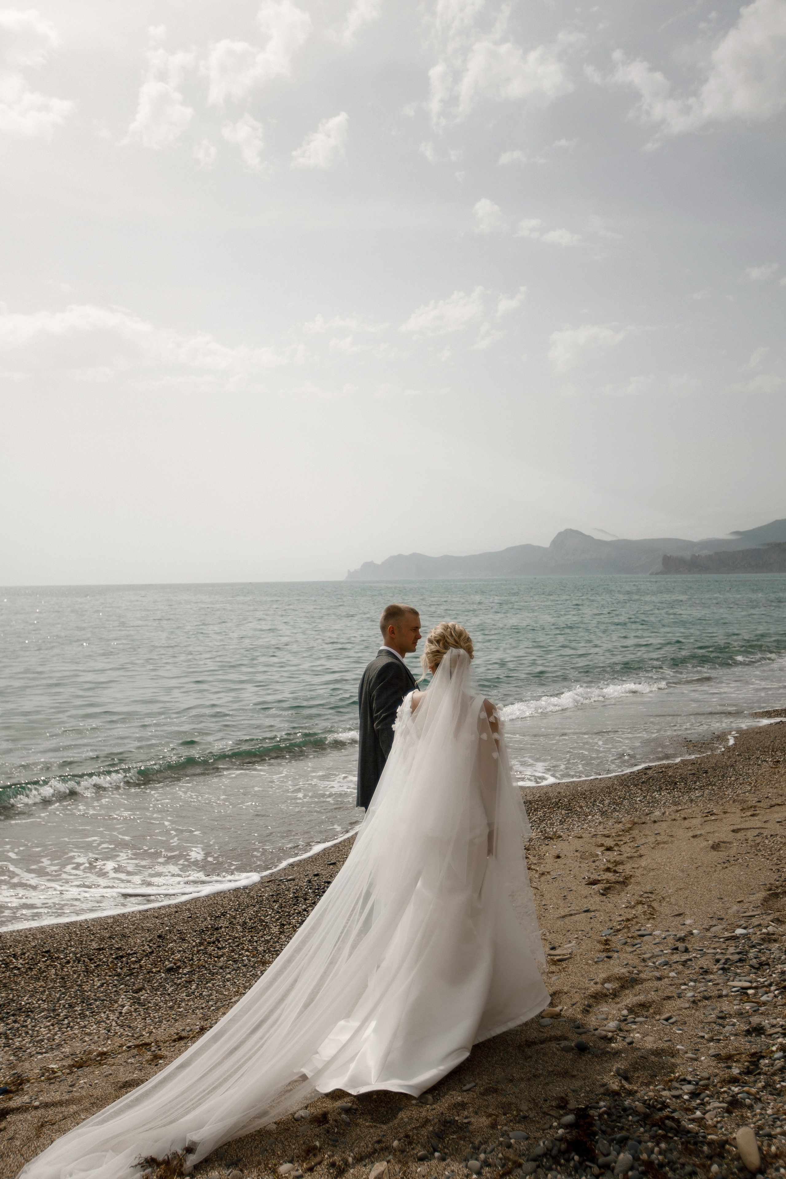 Денис и Алина. Белый замок. Фотограф Анна Лейман. Севастополь