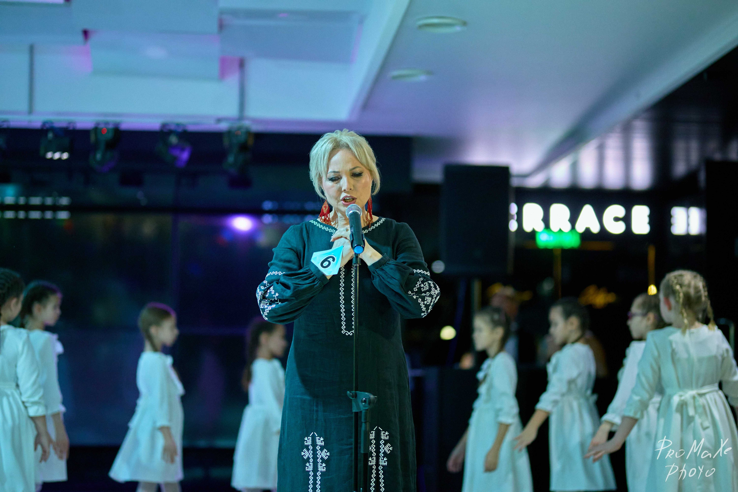 Зал КРАСА МАСС-МЕДИА ЧУВАШИИ. Владимир Суздалов (ProMaXe) — Портретный фотограф, тематические фотосессии в Чебоксарах