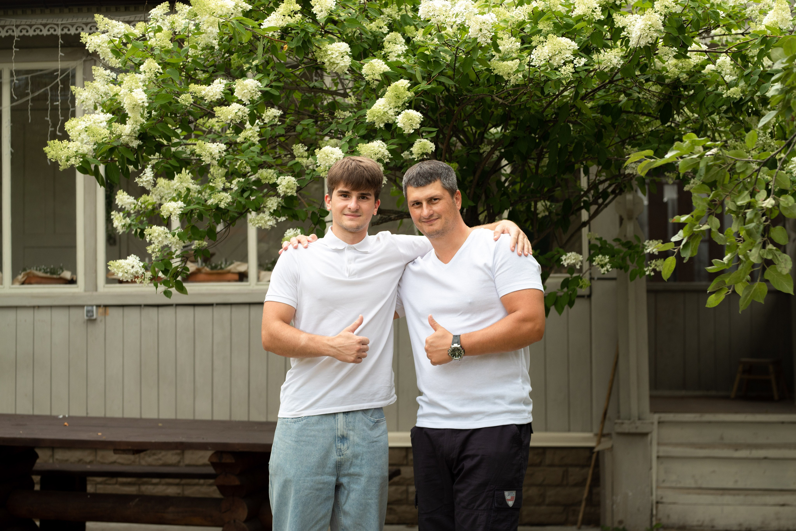 Семейная фотосессия на даче в Купавне. Фотограф в Железнодорожном и Балашихе