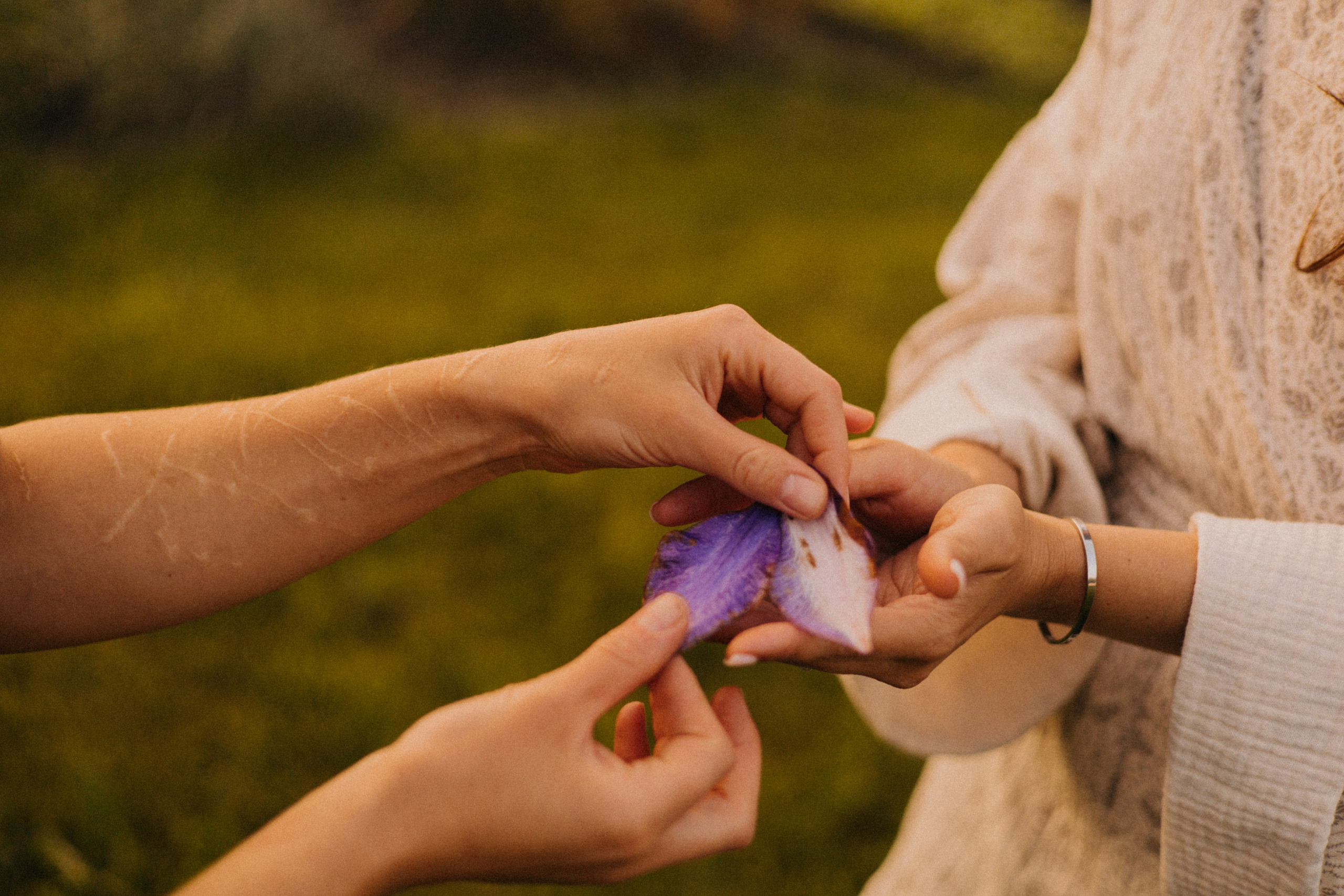 Подруги. Дача. Фотограф Настя Леонова