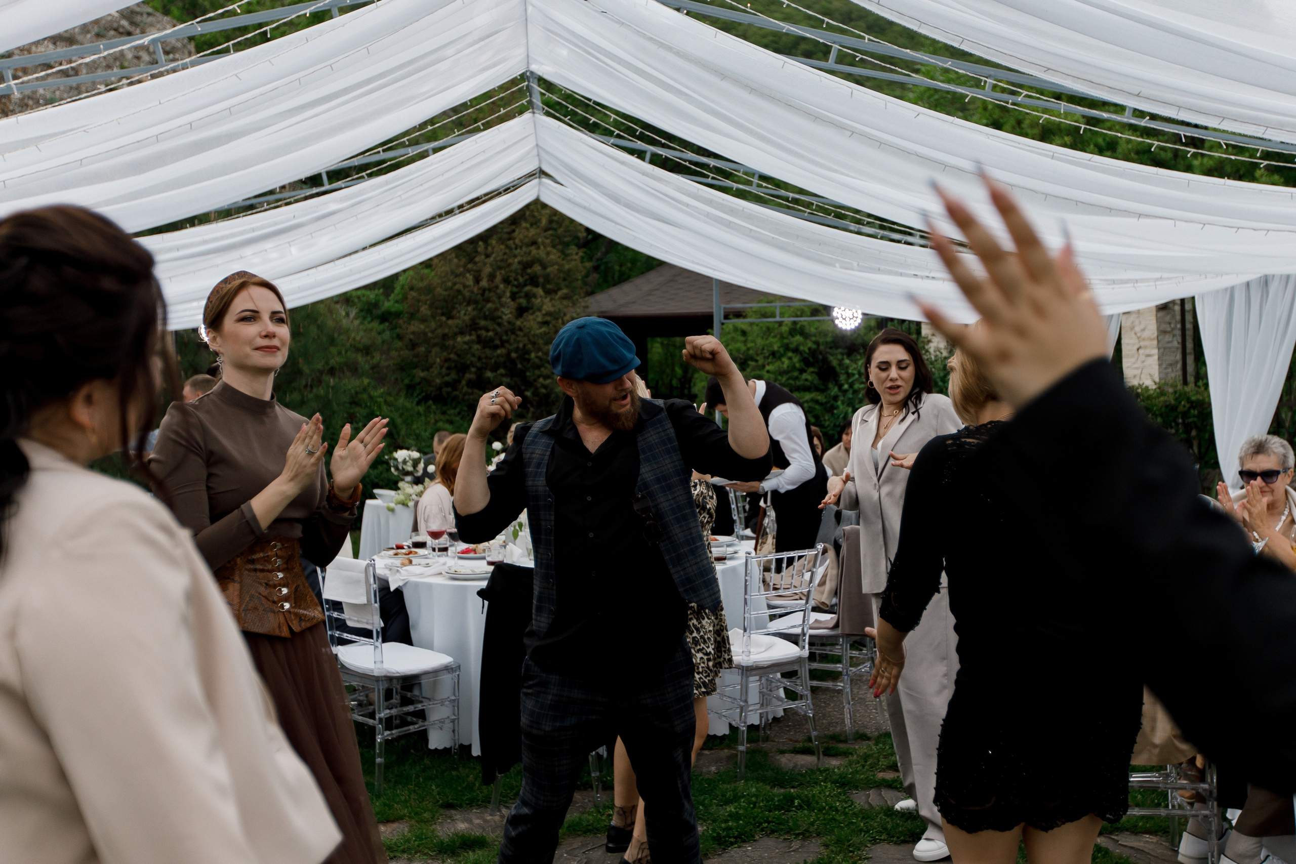 Денис и Алина. Белый замок. Фотограф Анна Лейман. Севастополь