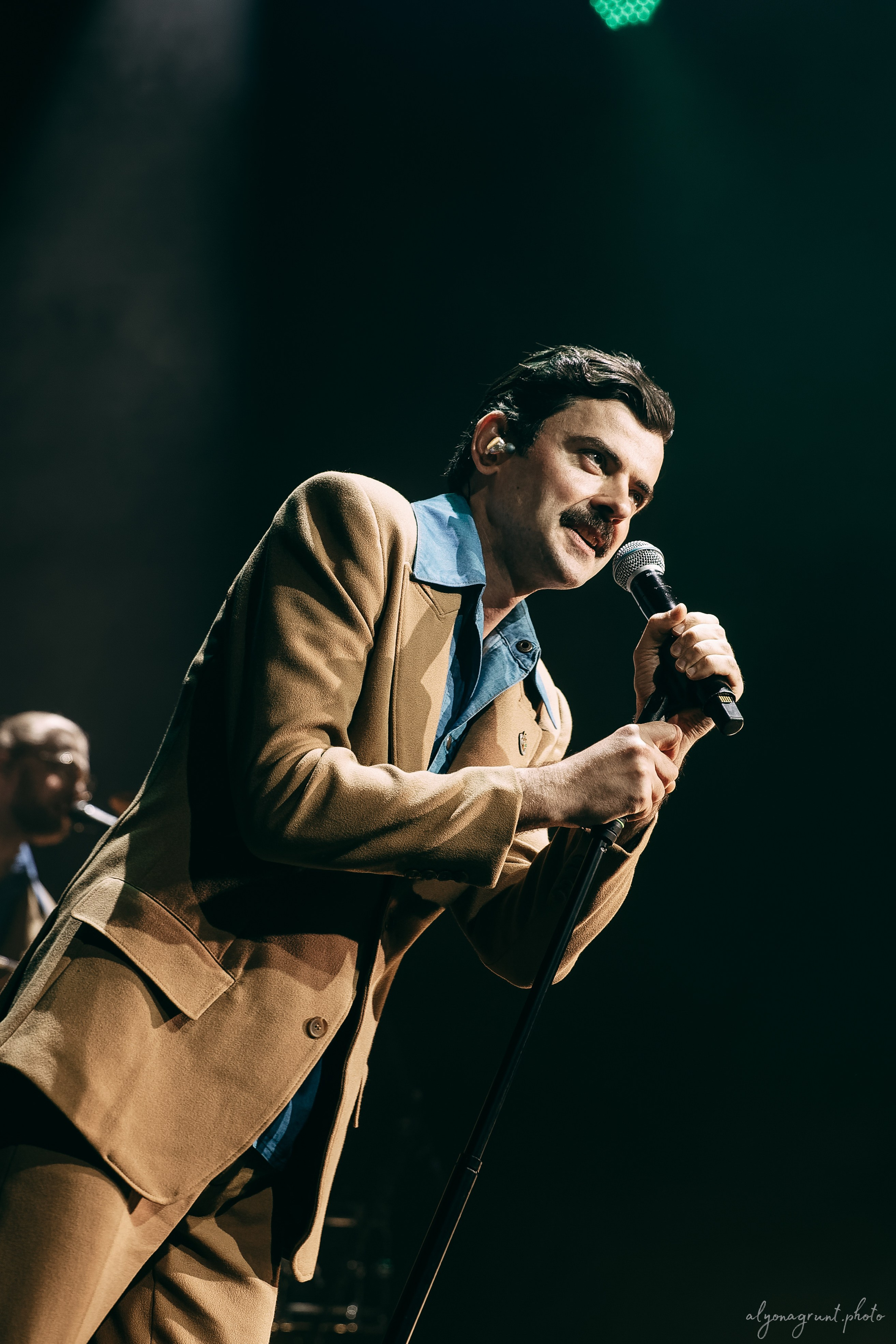 Антон Лапенко ВИА Велюр