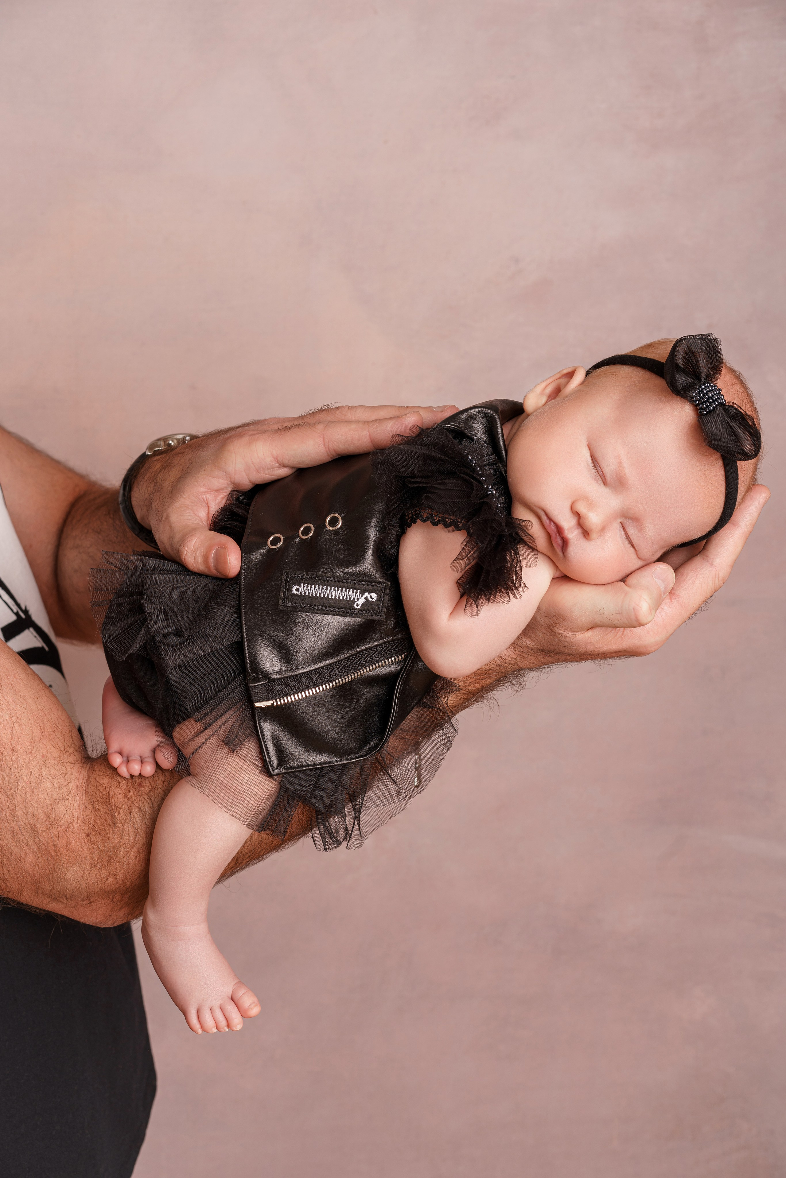 Семейные фотосессии с новорожденными | Трогательные кадры малышей и их близких в Москве и МО. Фотосессия новорожденных в Москве и Московской области | Профессиональный фотограф newborn — Татьяна Иванова