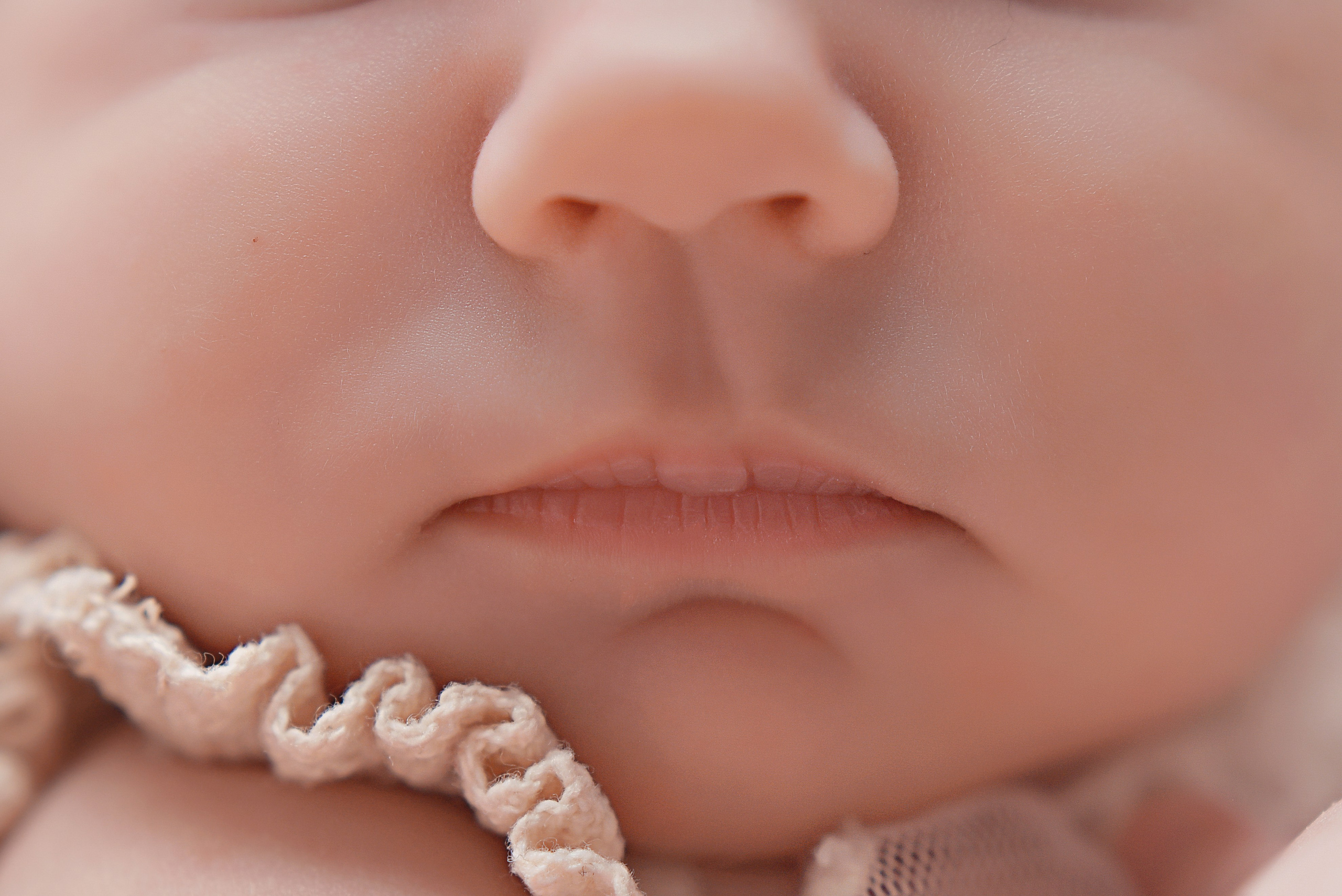 Макро кадры. Елена Комиссарова-фотограф новорожденных в г. Иваново