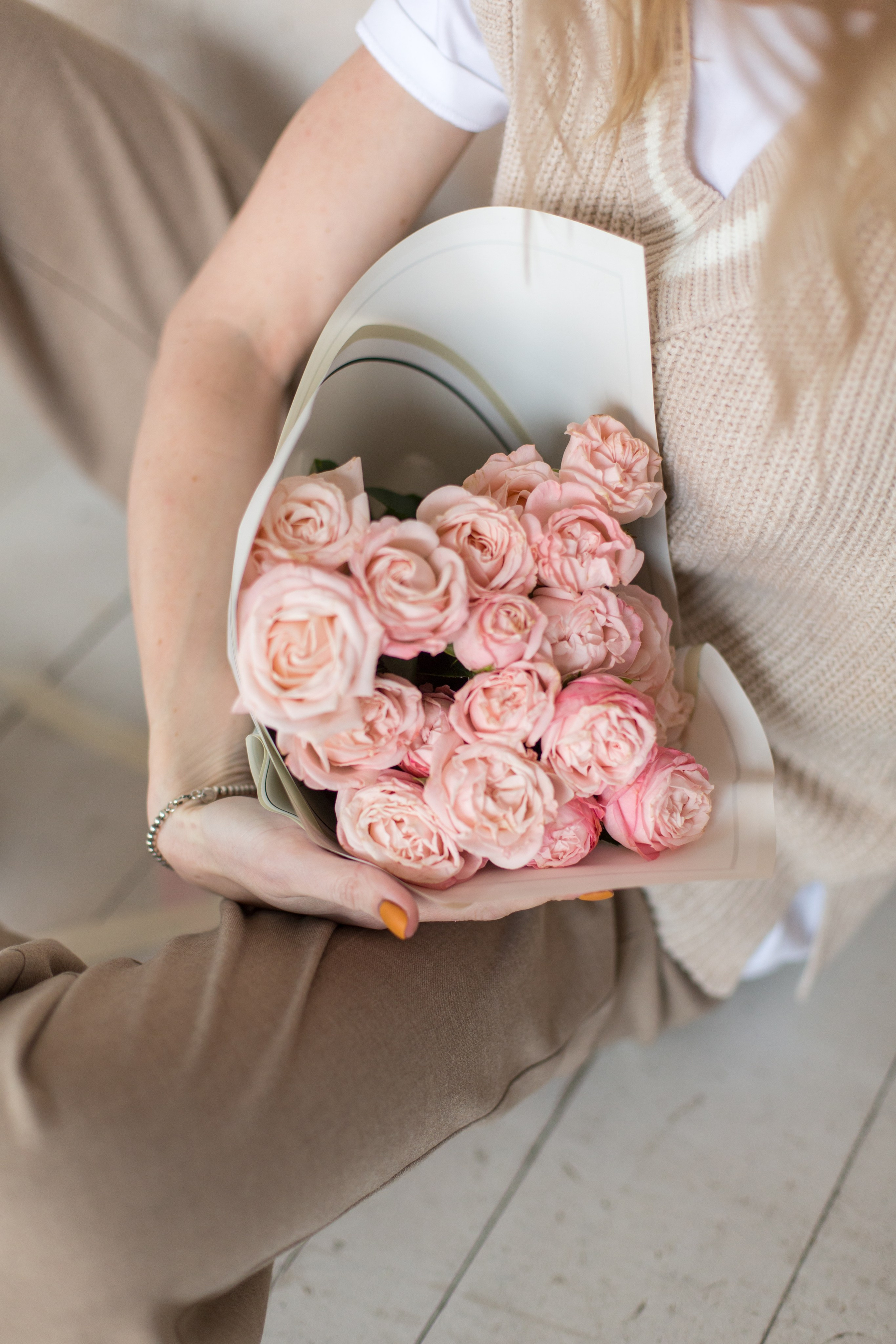 Фотосессия для цветочного ателье. Семейный и портретнаый фотограф в Санкт-Петербурге Настя Поздняя