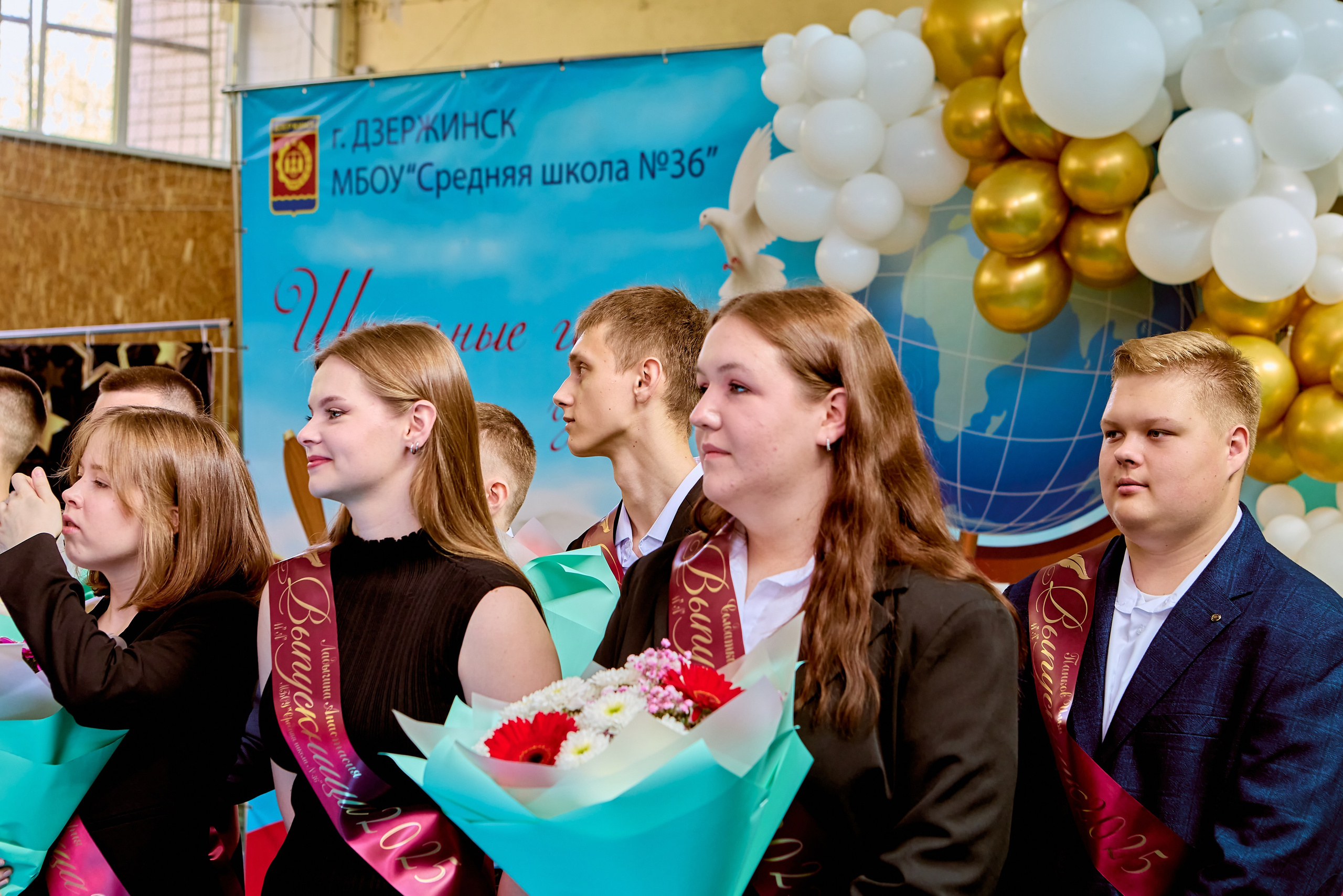 Праздник Последнего звонка — начало пути, наполненного верой и благодатью, фото православного фотографа Николая Голованова, г. Дзержинск.
