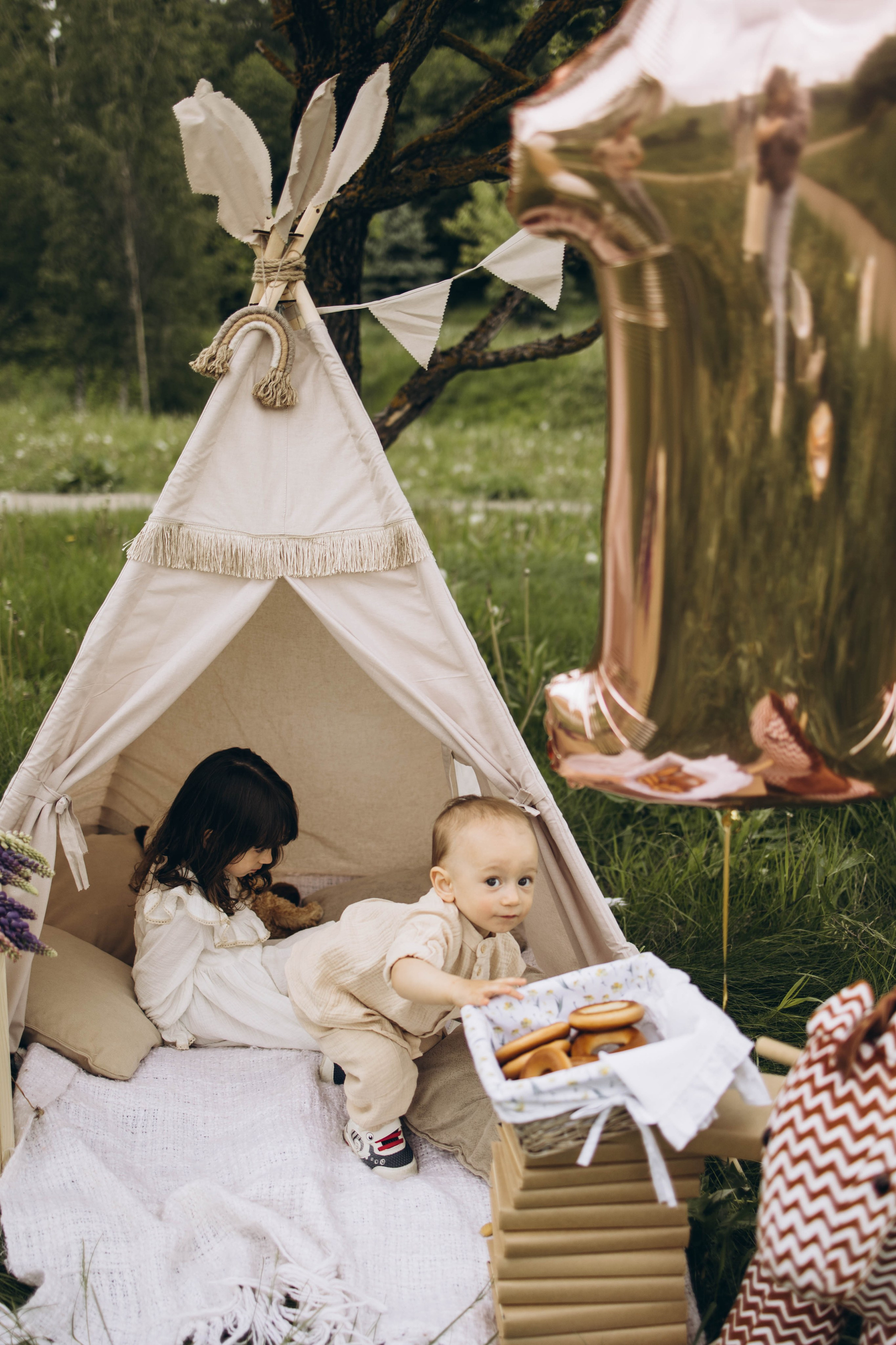 Маша, Женя, Ариана и Мирон. Семейный фотограф в Москве Виктория Ястребинская