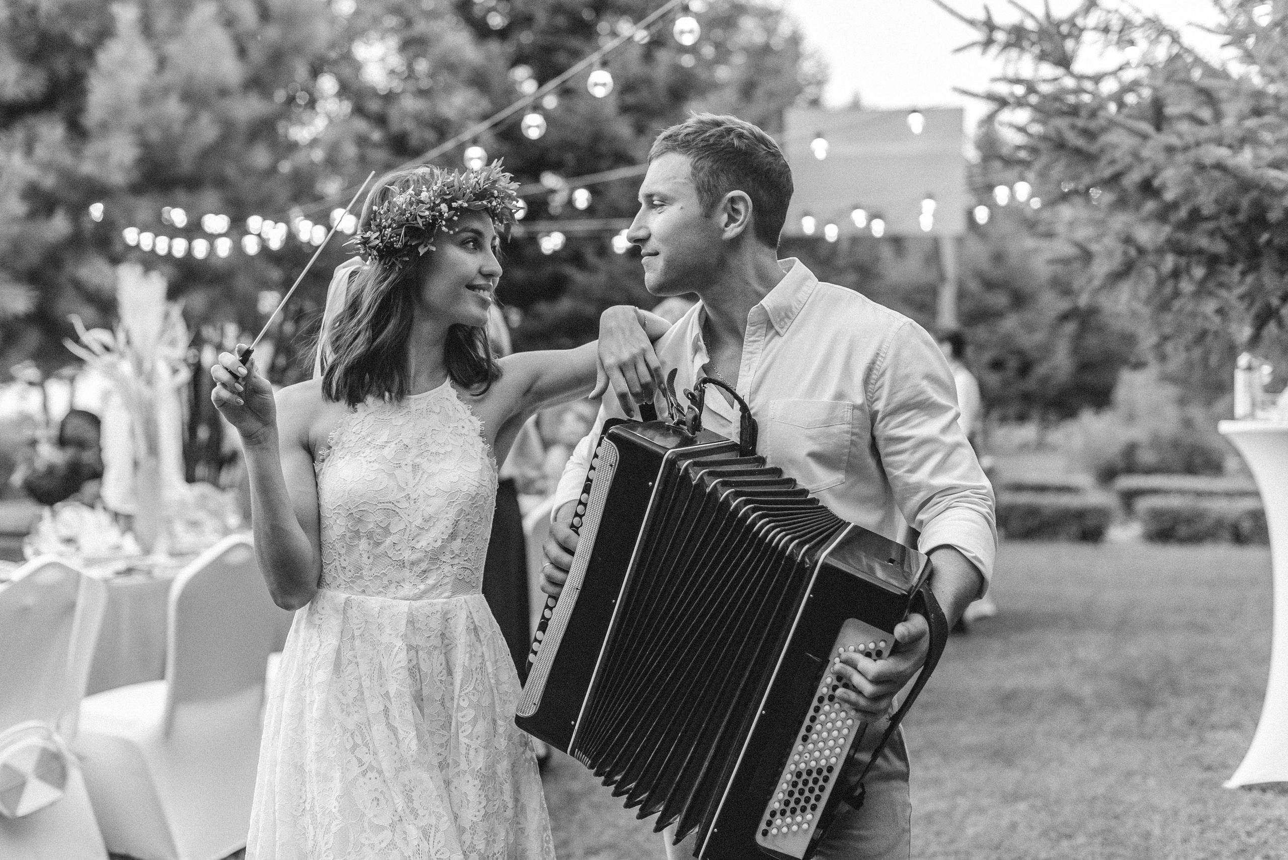 Prague Wedding Photographer | Natural Wedding Photography | Wedding Photography in Prague. Photographer in Prague Yara Kurkus