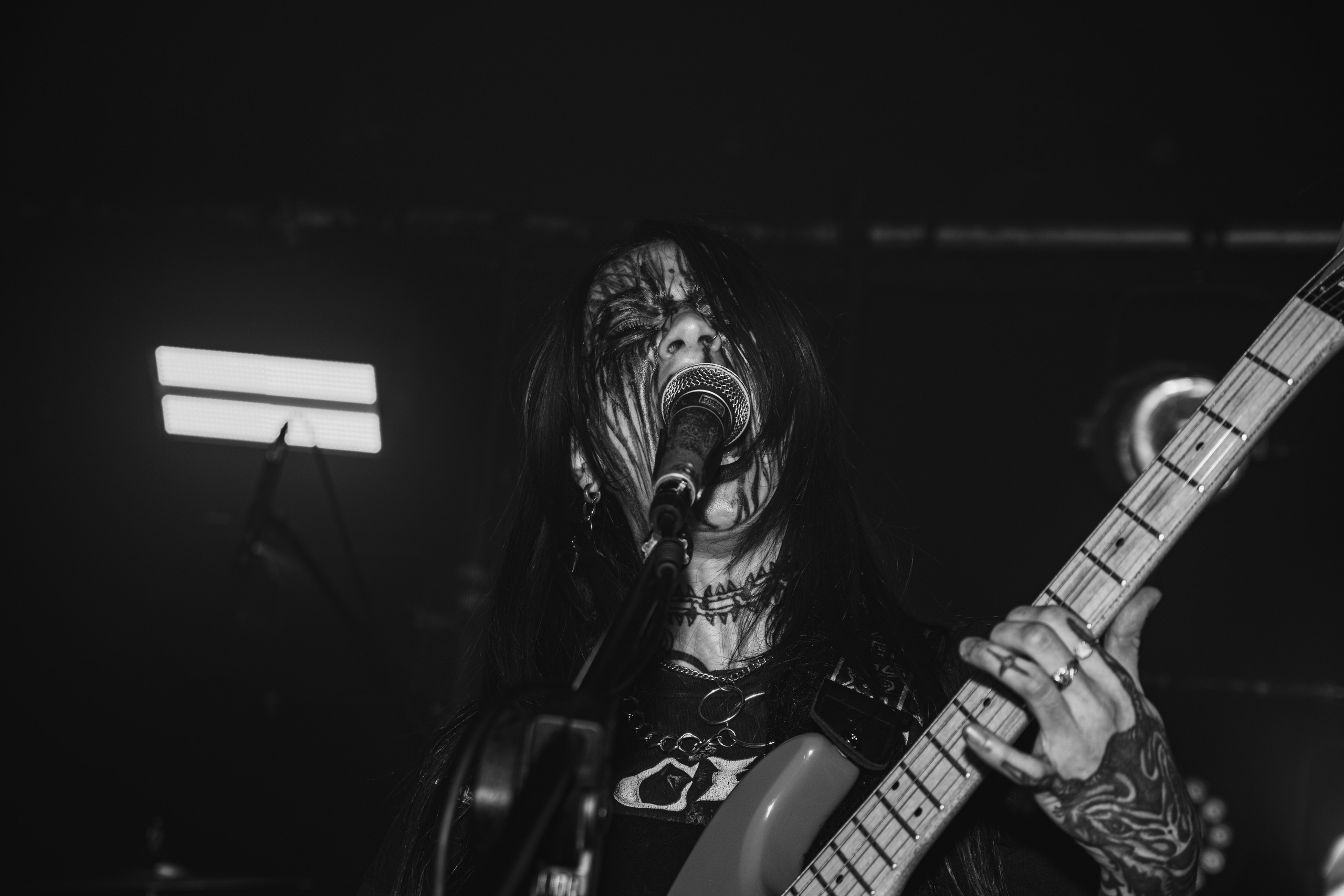 Отшельник & Potvor 31.10.2025. Репортажный фотограф в Москве Legiodot