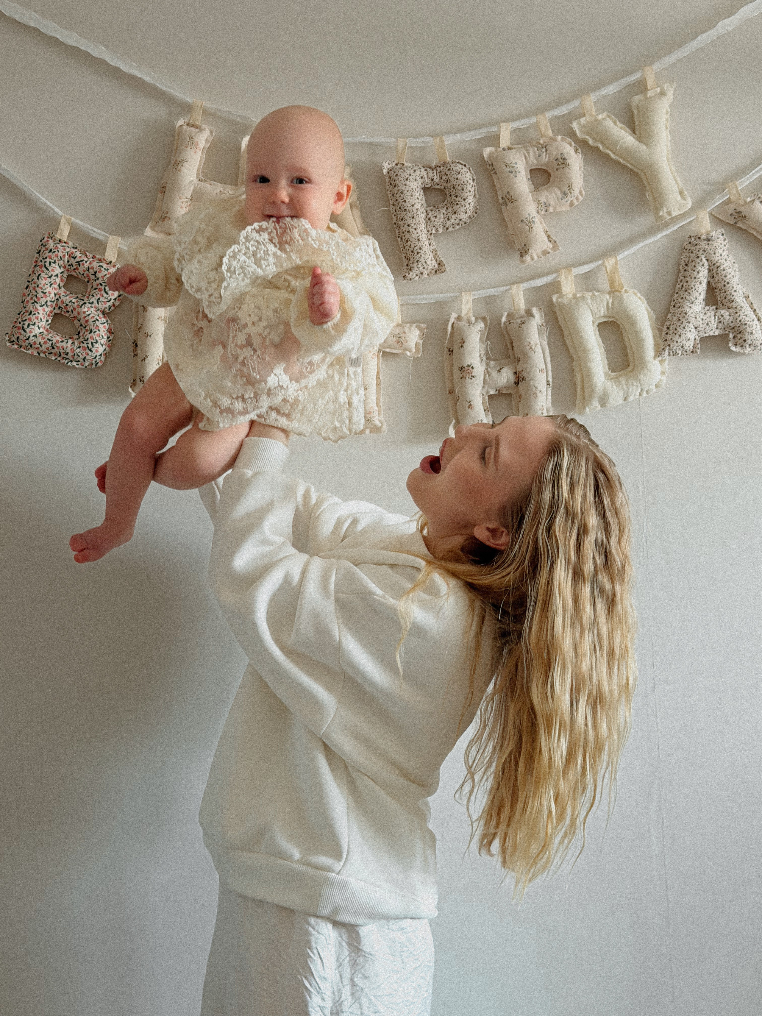 Евсевии 1 годик. Свадебный и семейный фотограф в Санкт-Петербурге Светлана Лантратова