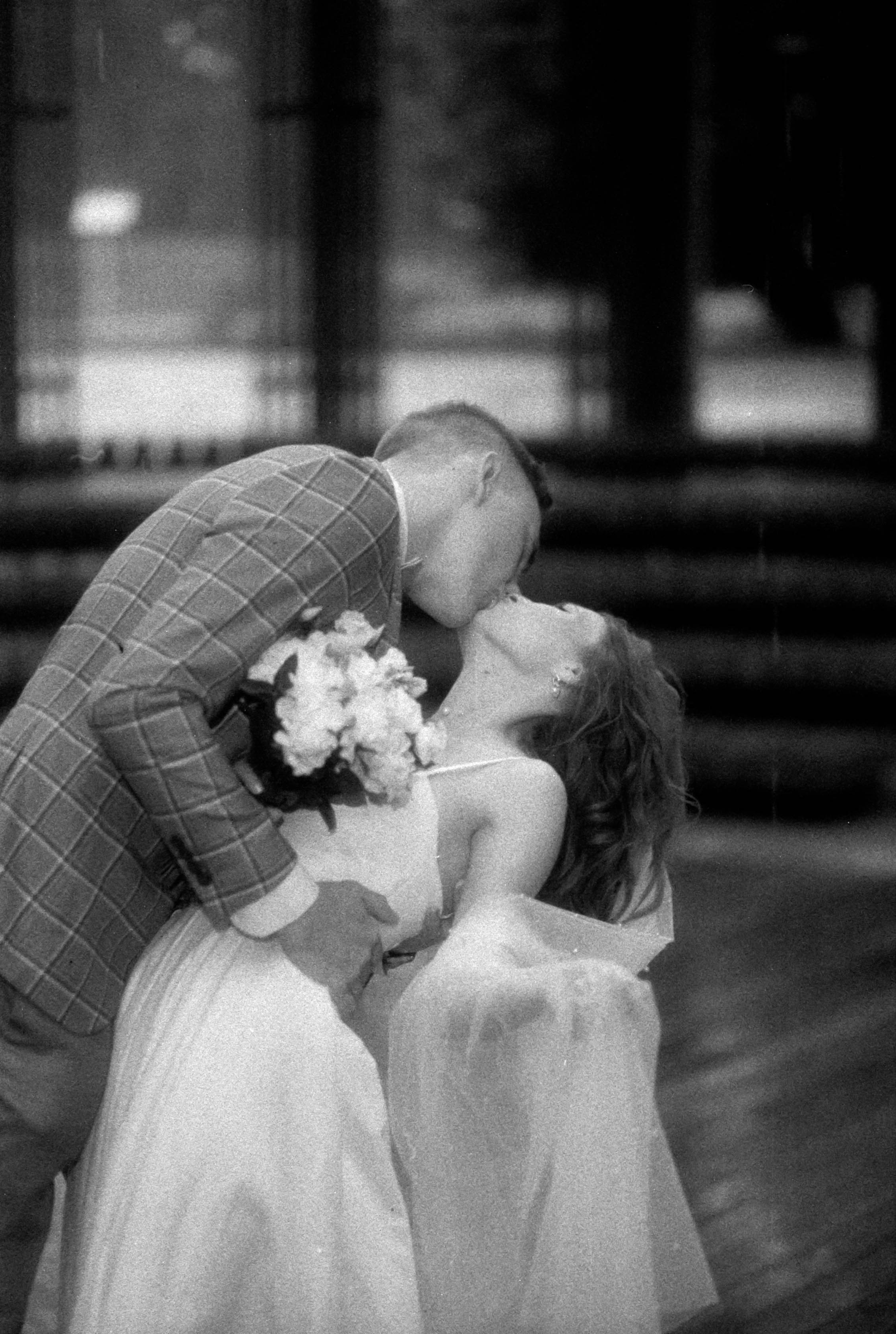 Свадебные на пленку. Фотограф Барнаул Алексей Лесин