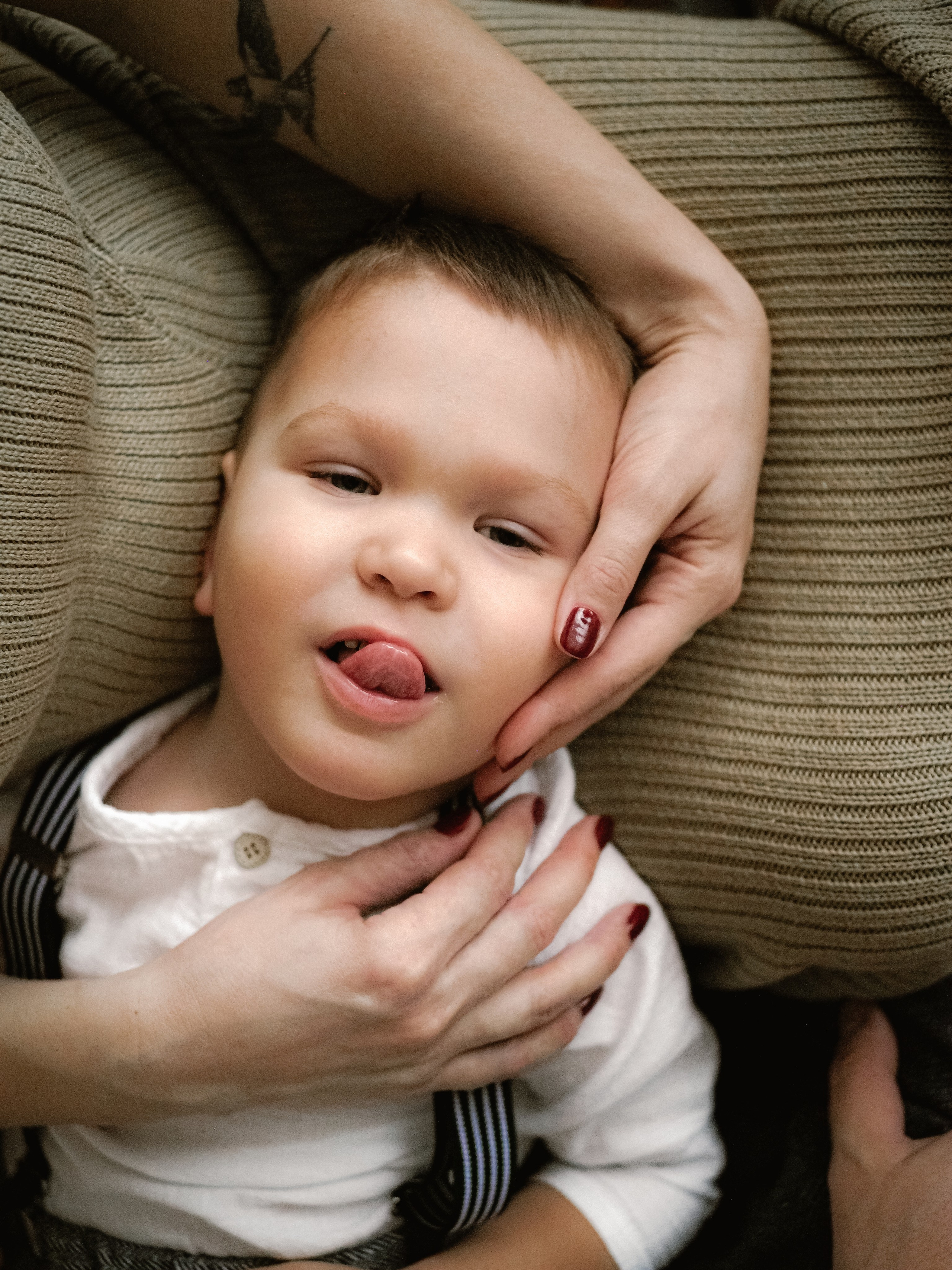 Если фото у елочки, то вот так. Фотограф Рязань. Семейный Свадебный фотограф