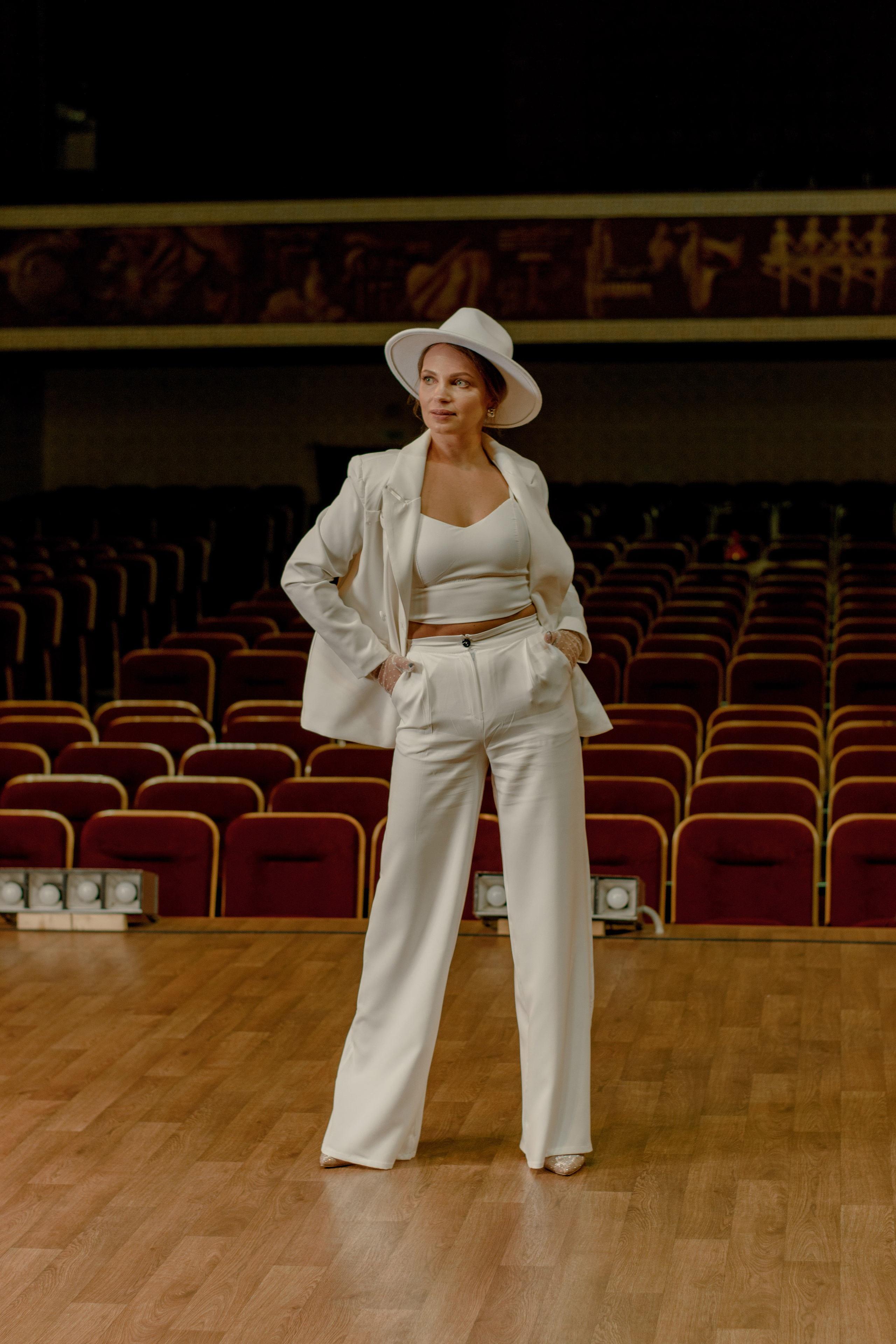 Виктория. Концертный зал. Свадебный и семейный фотограф в Смоленске и Ярцево Чурнасова Мария