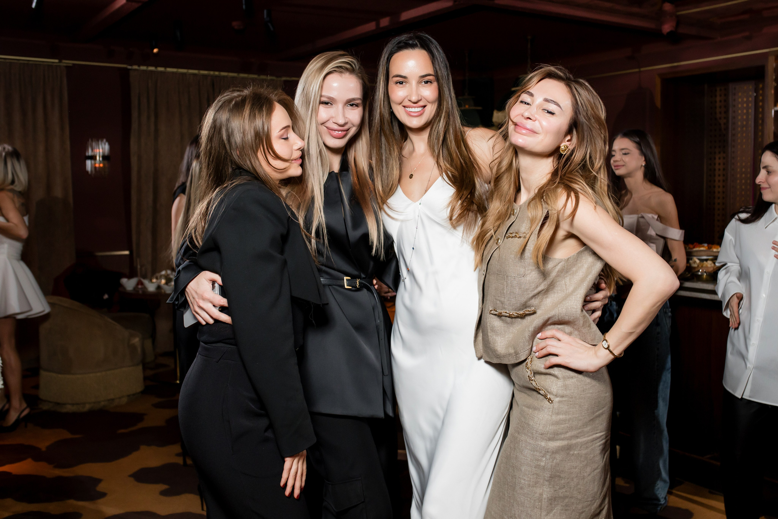 Жаркий День рождения. Репортажной и Свадебный фотограф Слава Цесарь