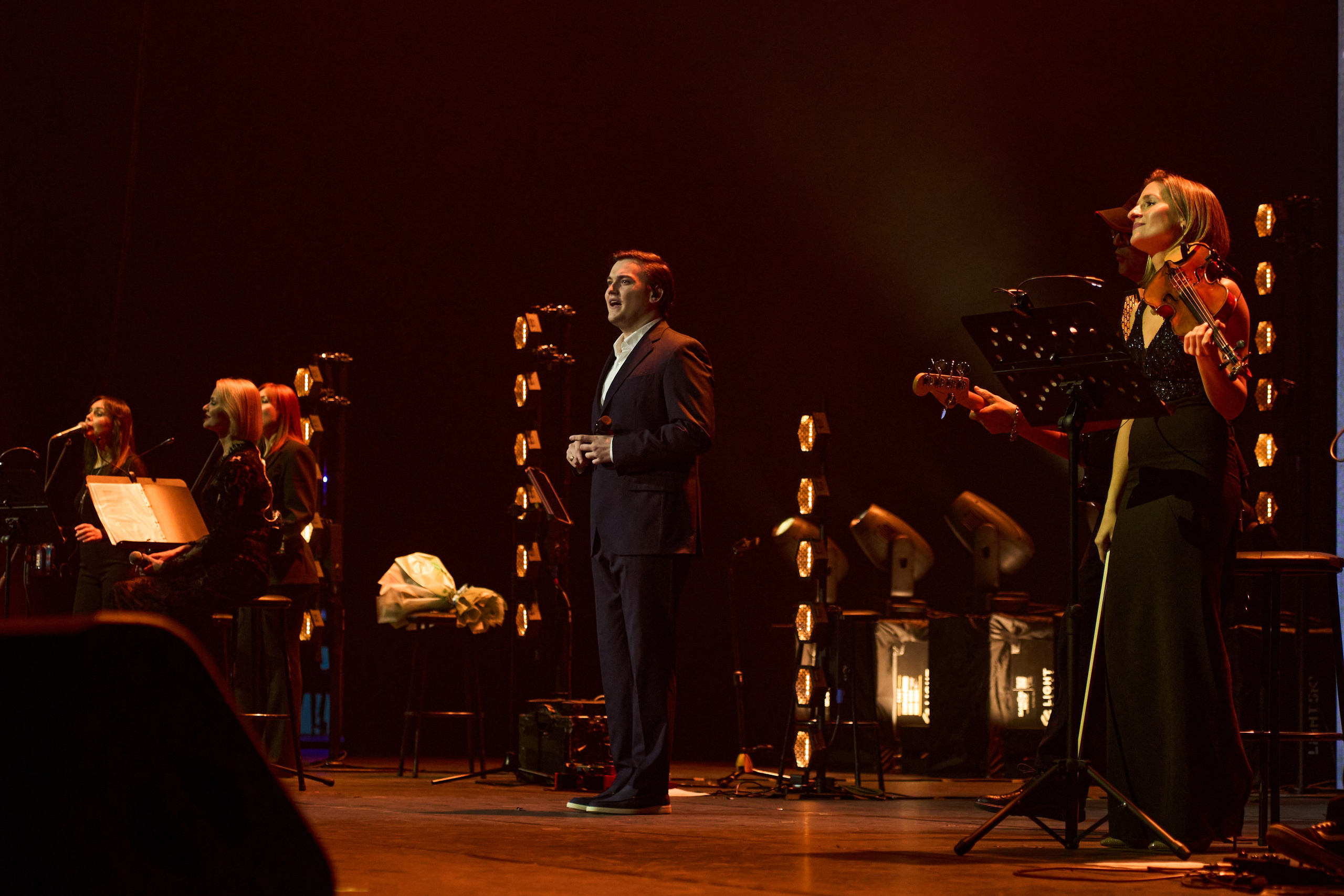 ИРИНА И АЛЕКСАНДР КРУГ. Yekaterinburg, Sochi, Istanbul, Tiflis-Bshari Zaana’da fotoğrafçı