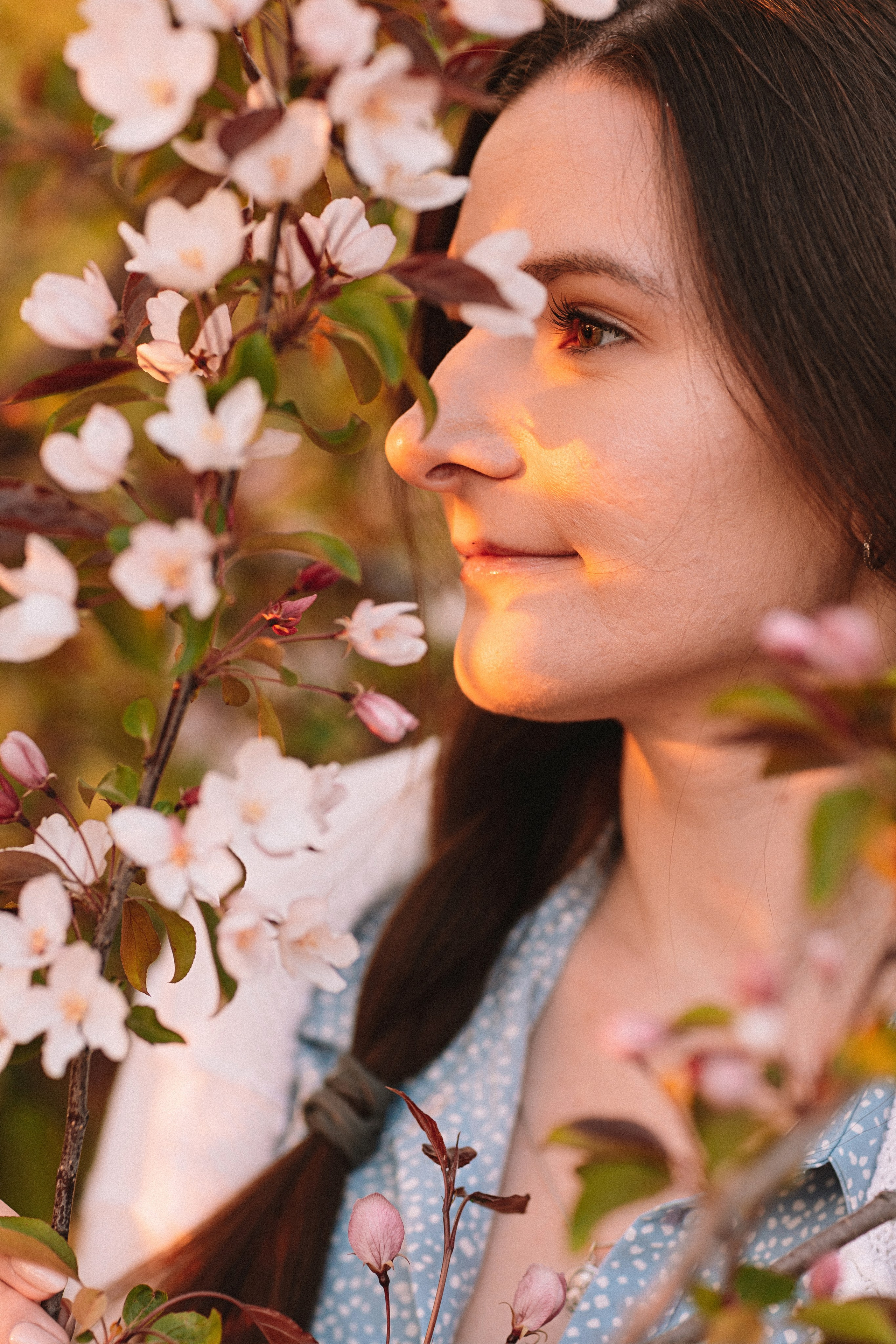 Яблони. Семейный фотограф Тюмень, фотограф на роды Салмина Мария