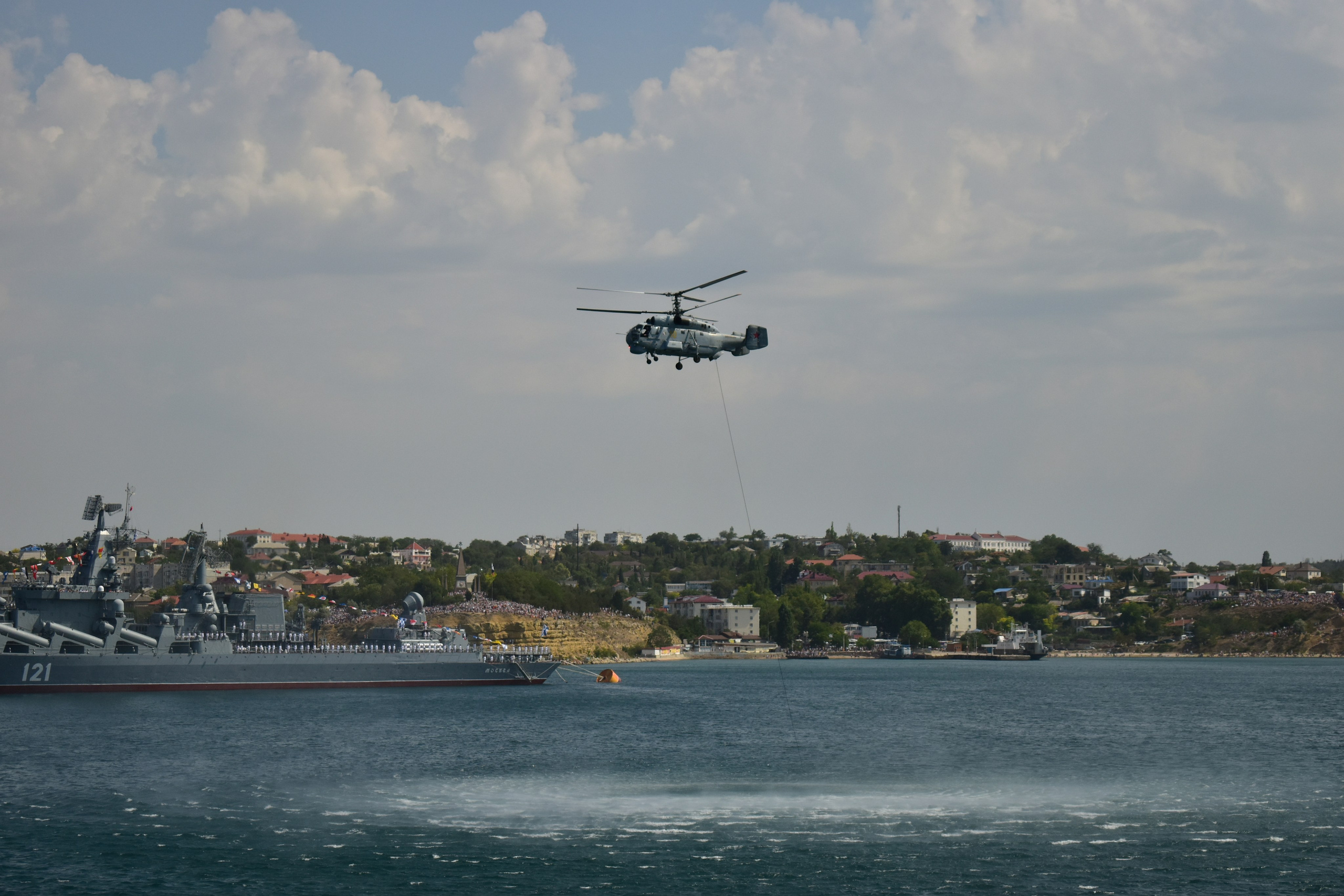 Парад ВМФ. Фотограф-ретушер в Крыму Юля Лобурец